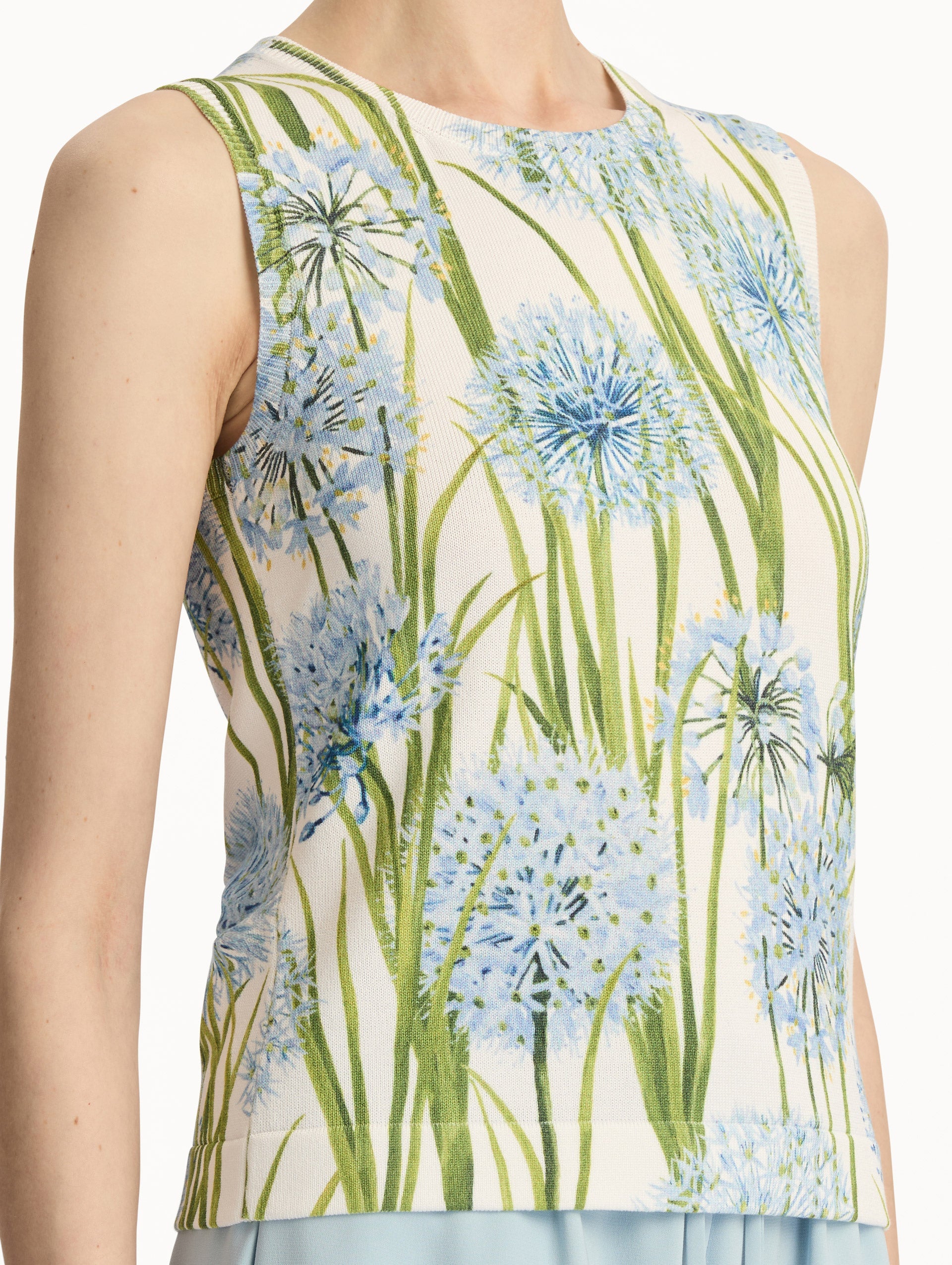 Floral Patterned Sleeveless Top