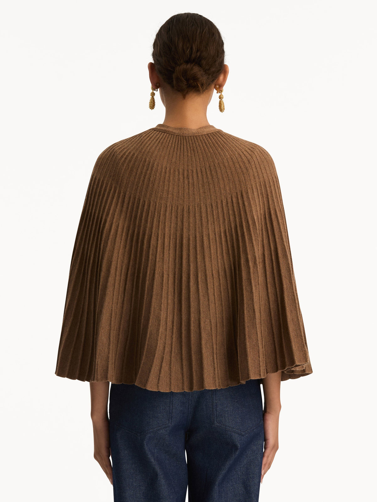 ‌Buttoned Pleated Cardigan