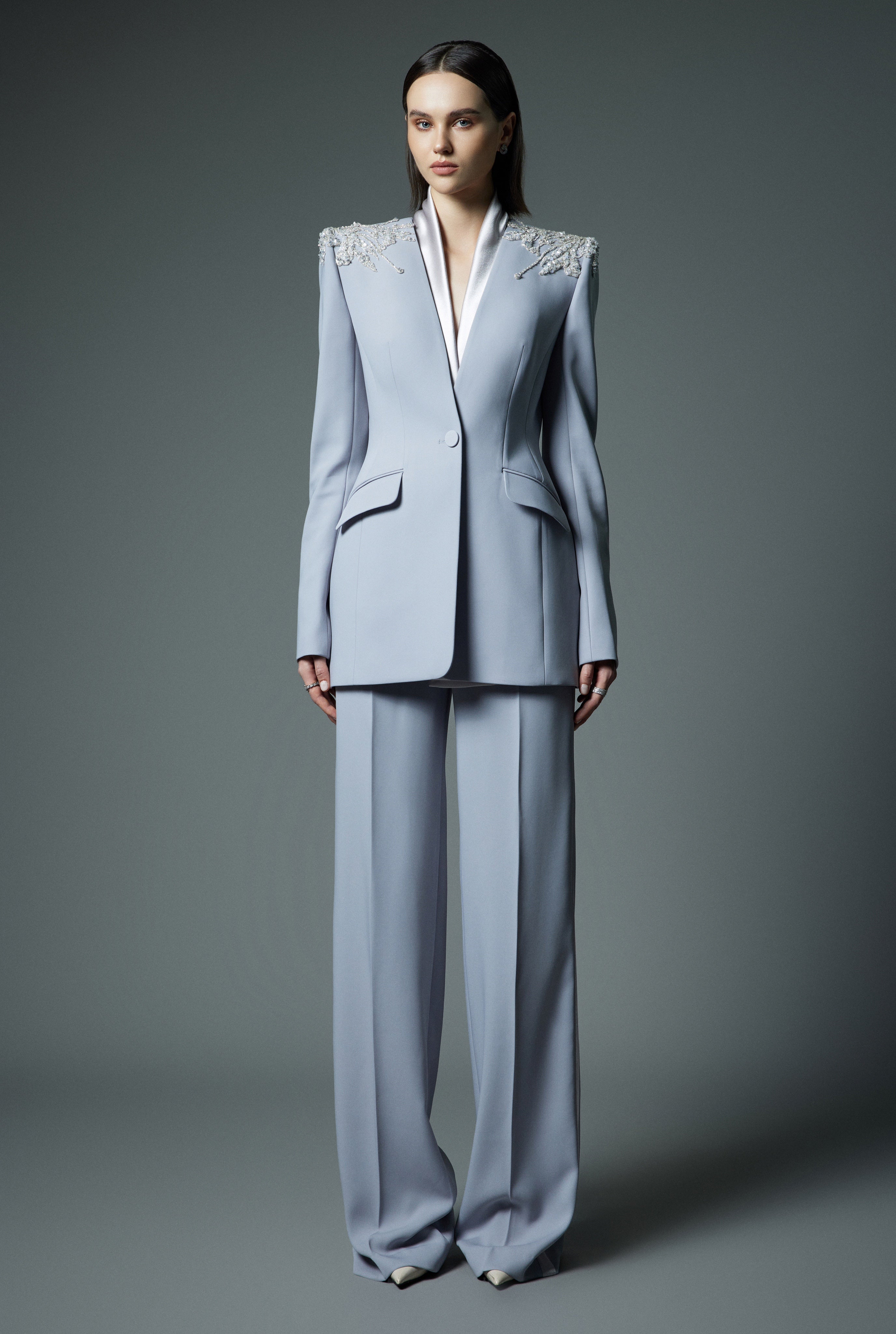 Wide leg trousers