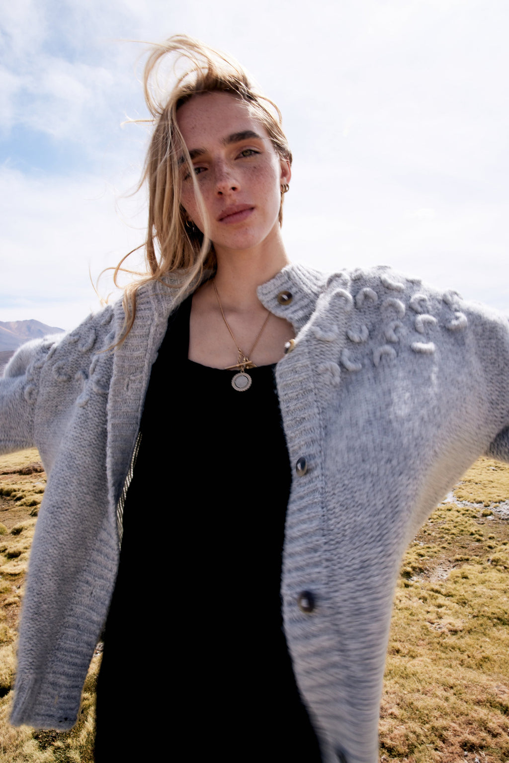 Croissant Cardigan in Dove Grey