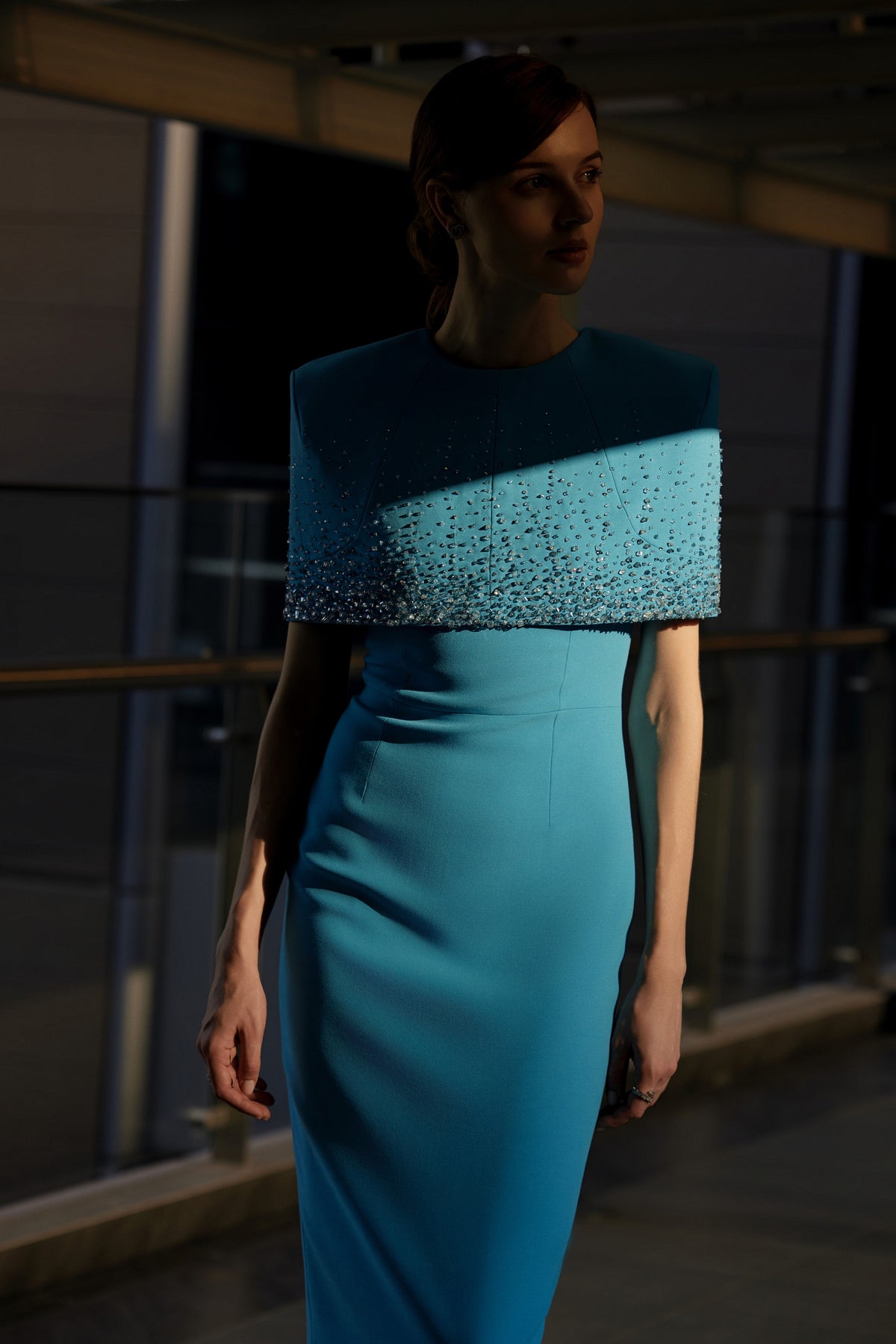Shoulder cape with pencil shaped dress with round collar