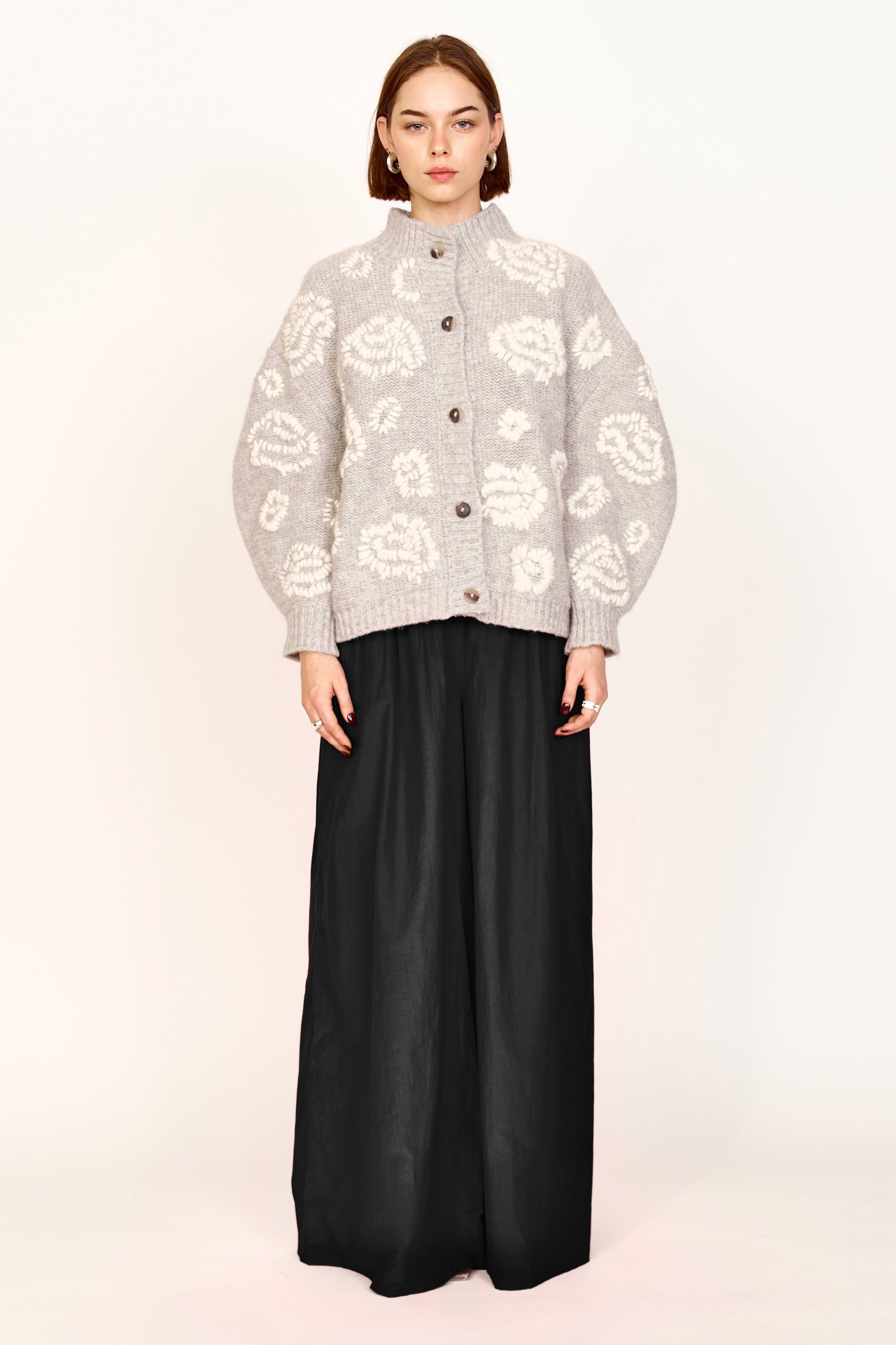Waterlily Cardigan in Dove Grey/Ivory