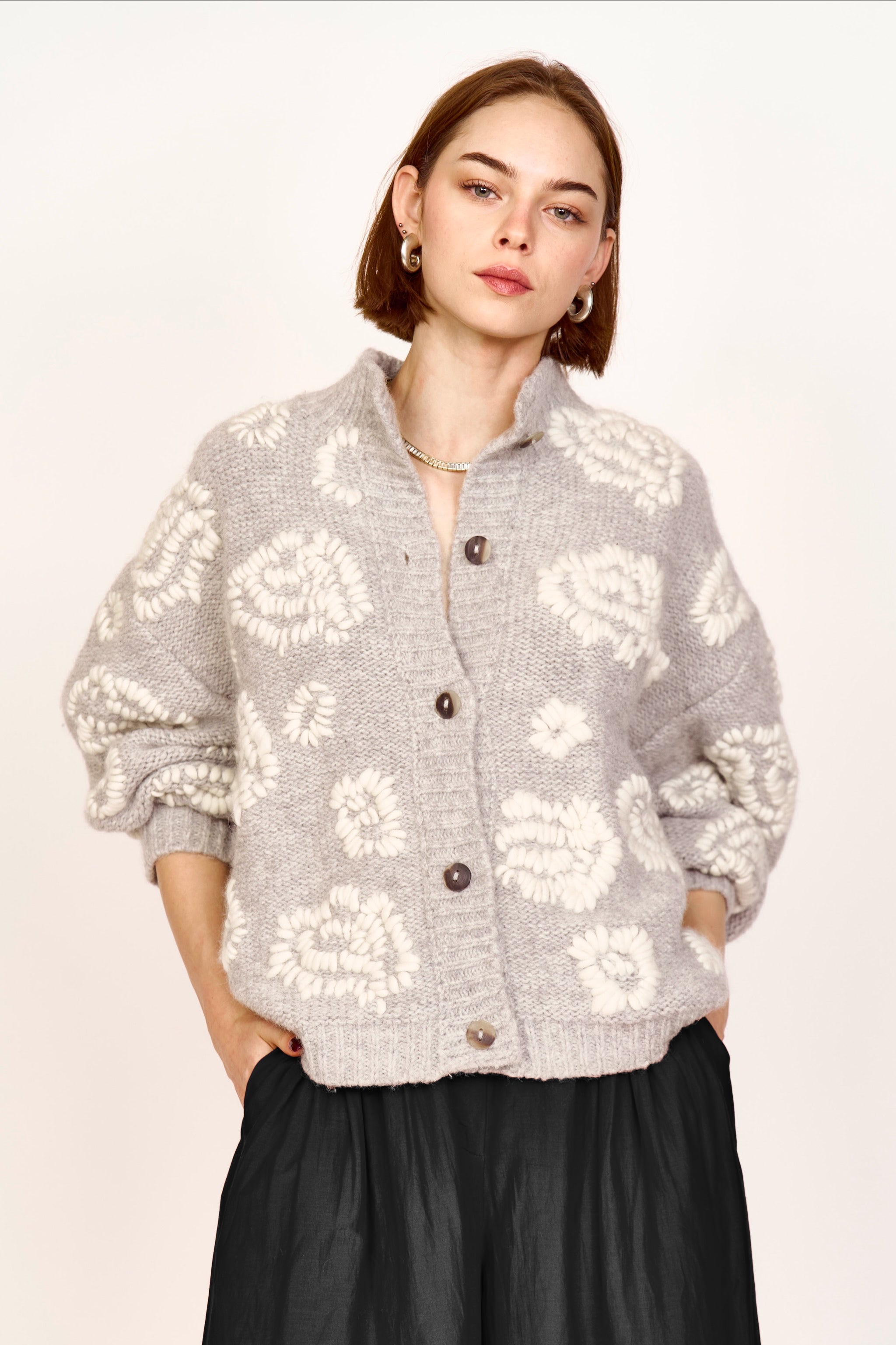 Waterlily Cardigan in Dove Grey/Ivory