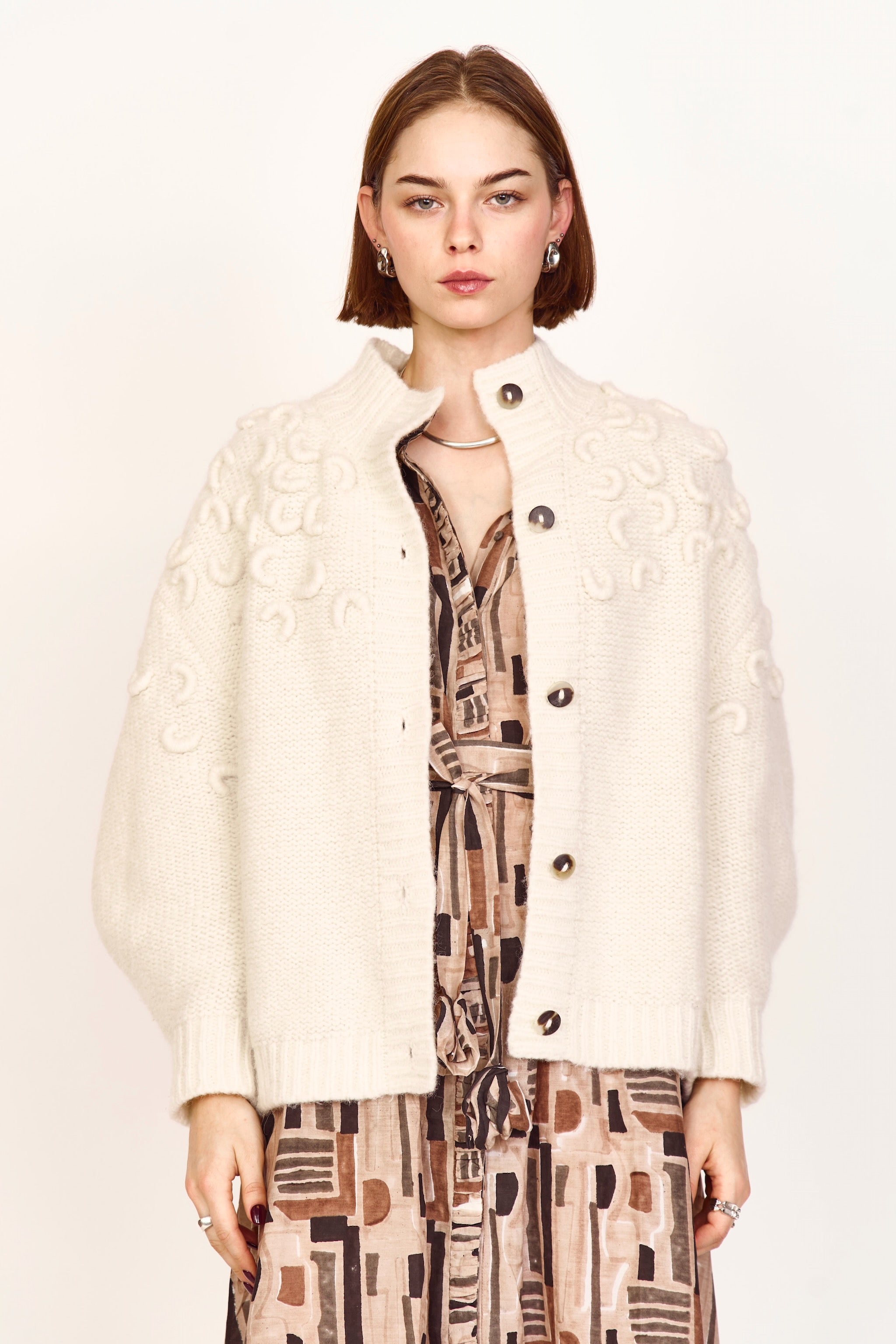 Croissant Cardigan in Ivory