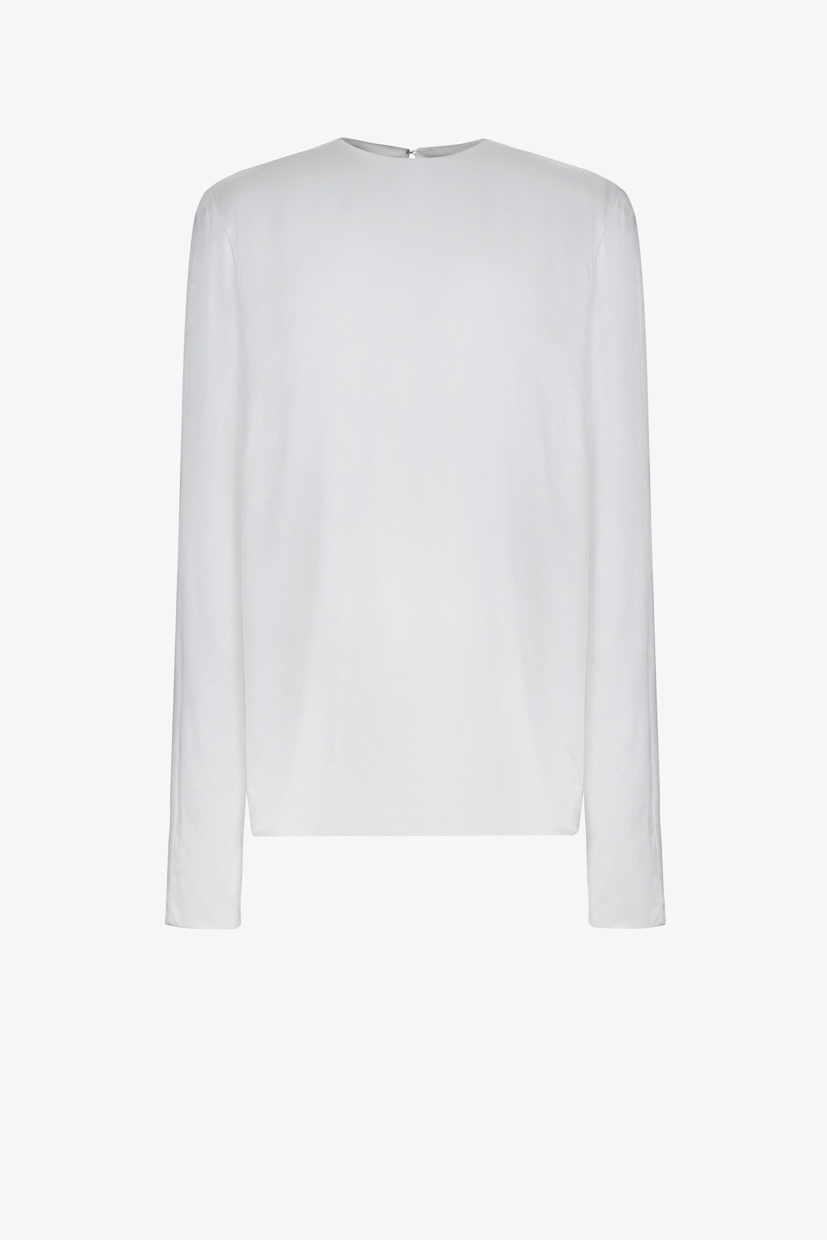 White round neck shirt