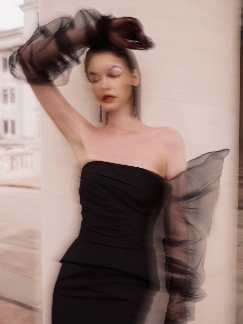 Strapless Curve-Enhancing Elegance Dress