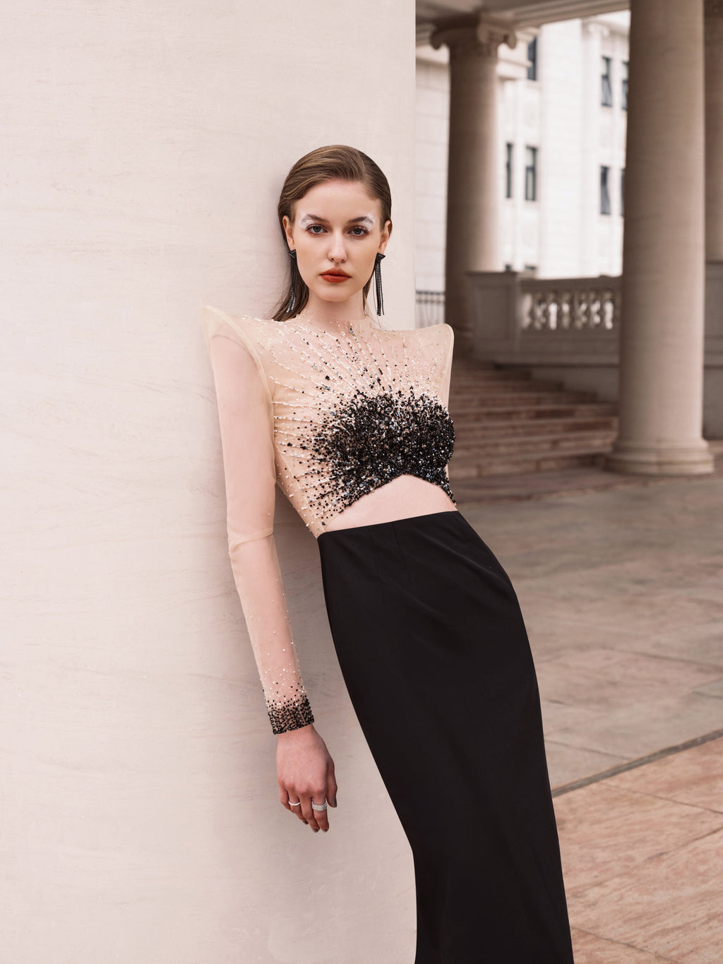 Nail shoulder dress