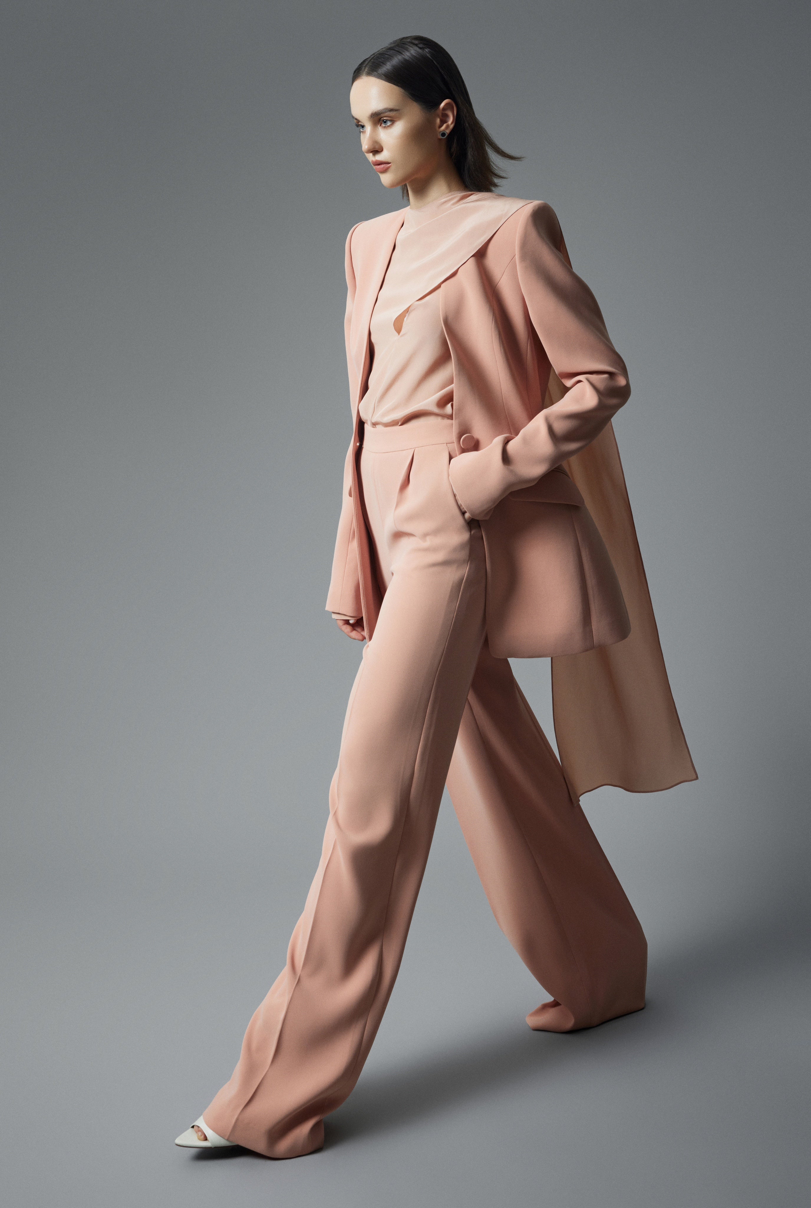 Wide-leg trousers