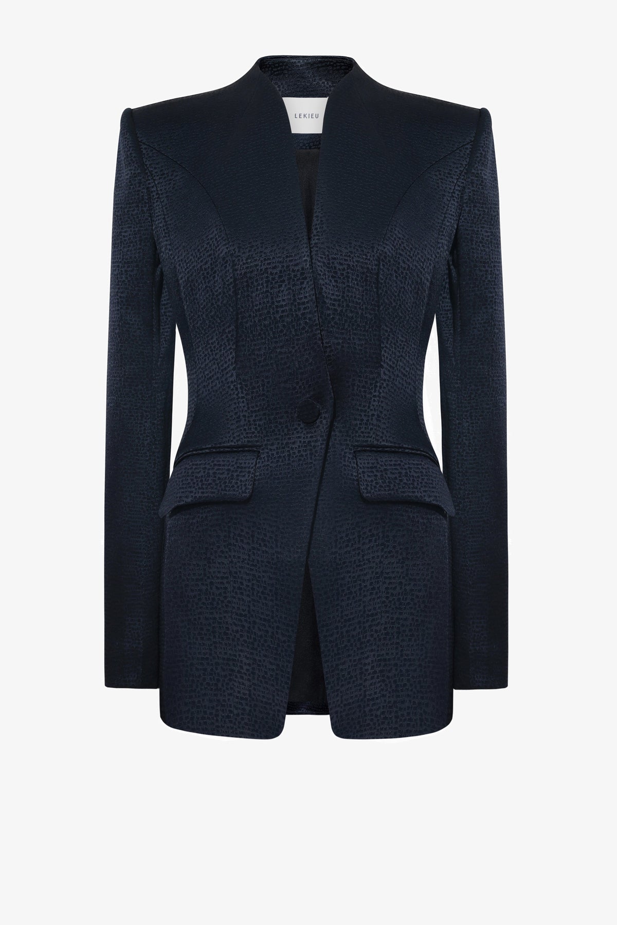 Single breasted collar fitted jacket