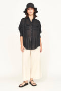 Shirt in Oversized Black