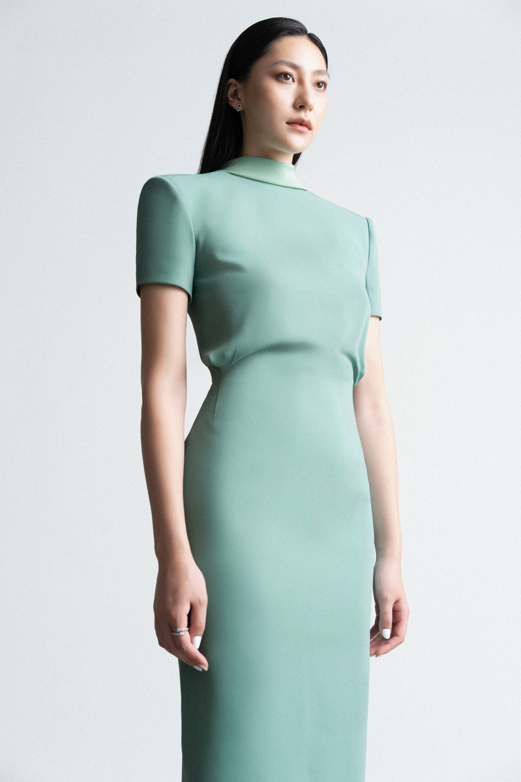 Right angled shoulder short sleeved dress