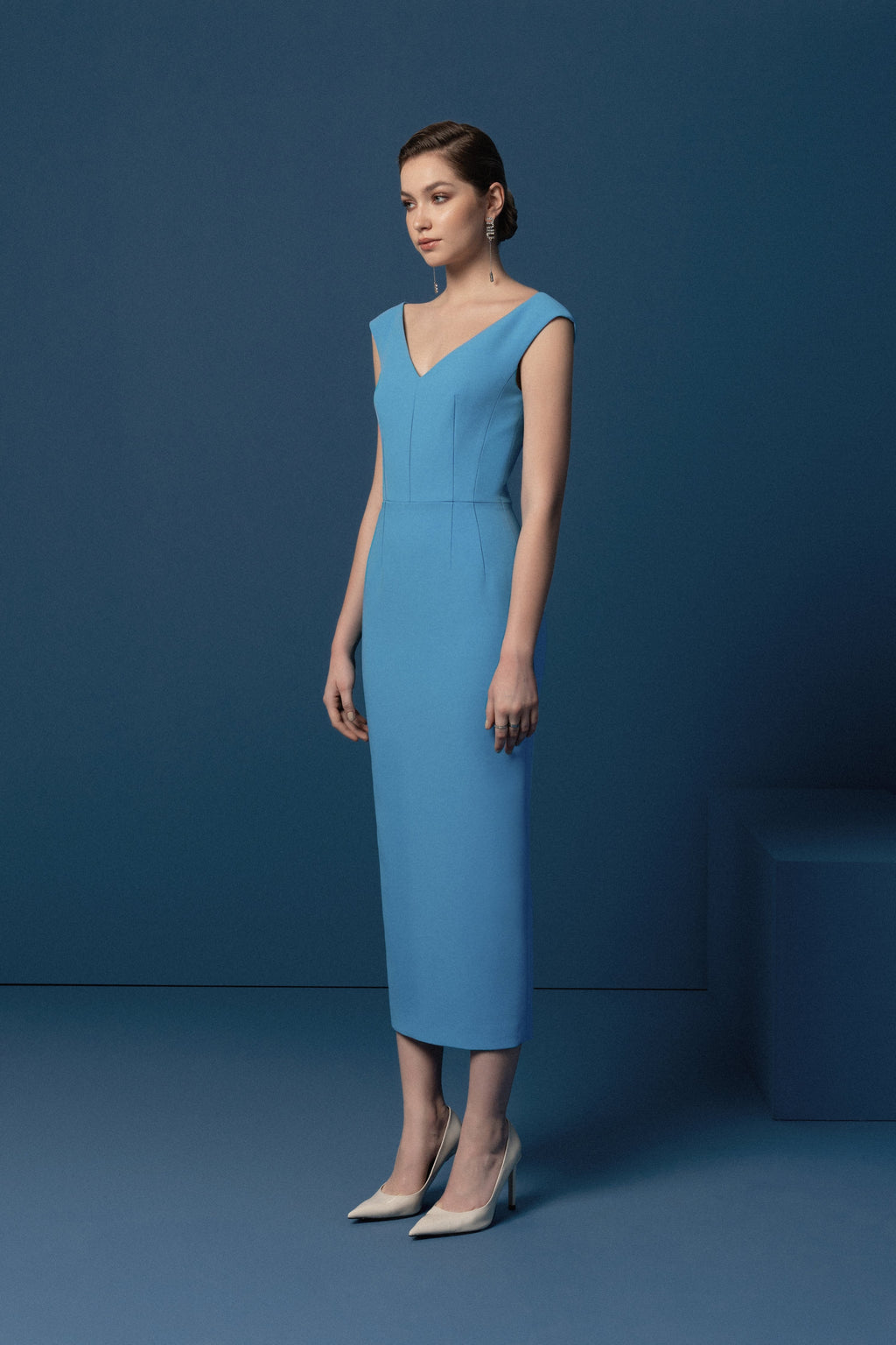 V-neck pencil dress