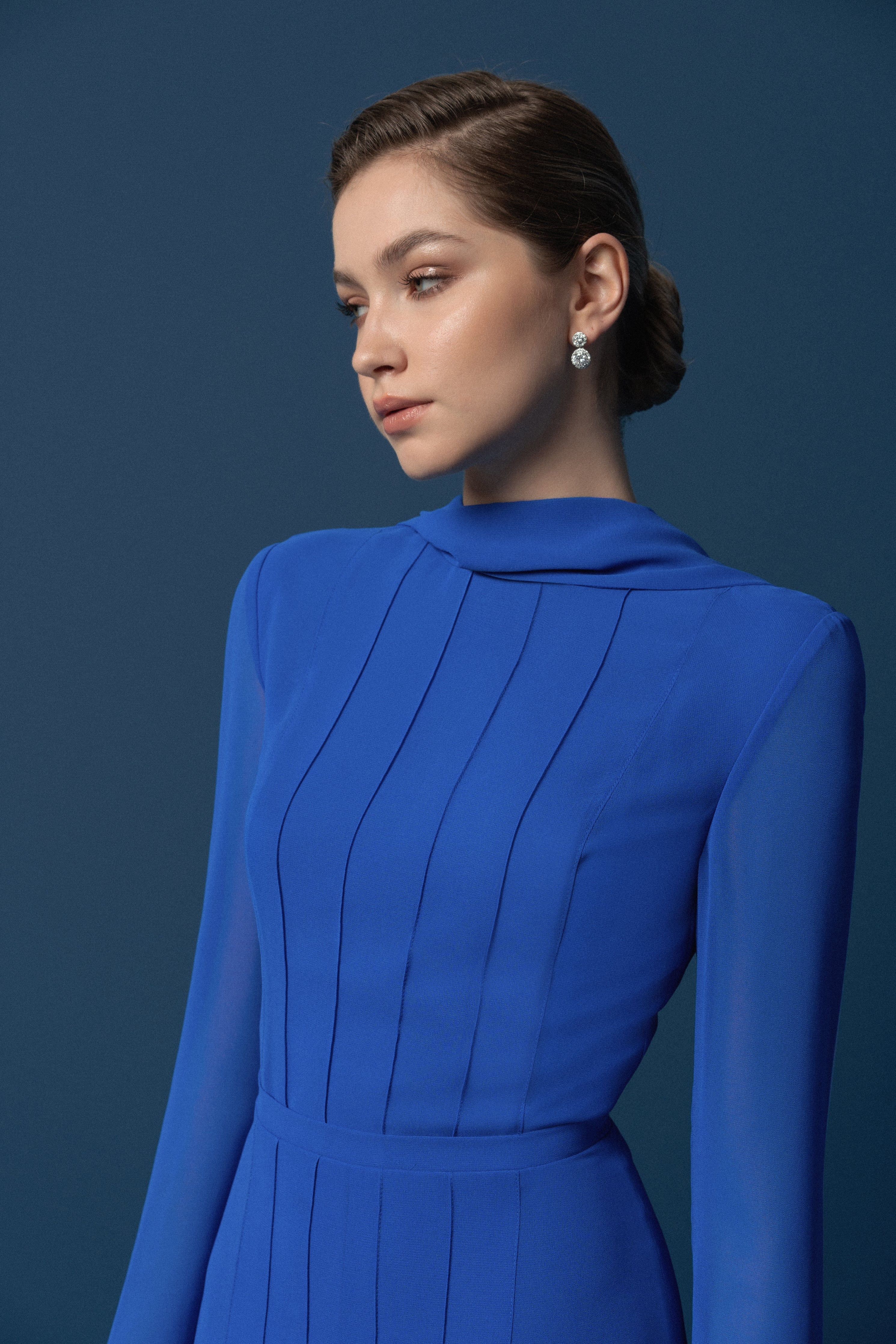Round neck scarf dress