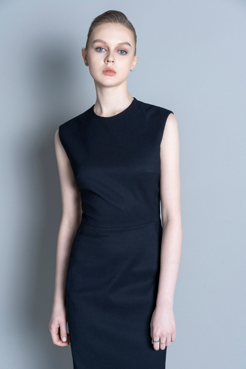 Round Neck Sleeveless Pencil Dress