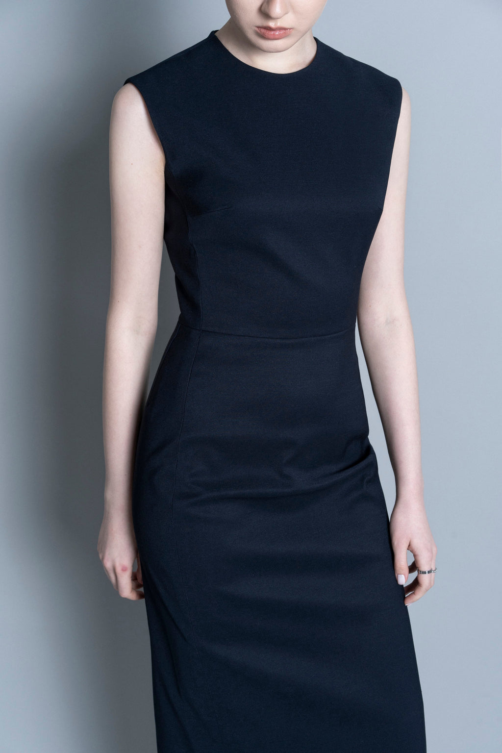 Round Neck Sleeveless Pencil Dress