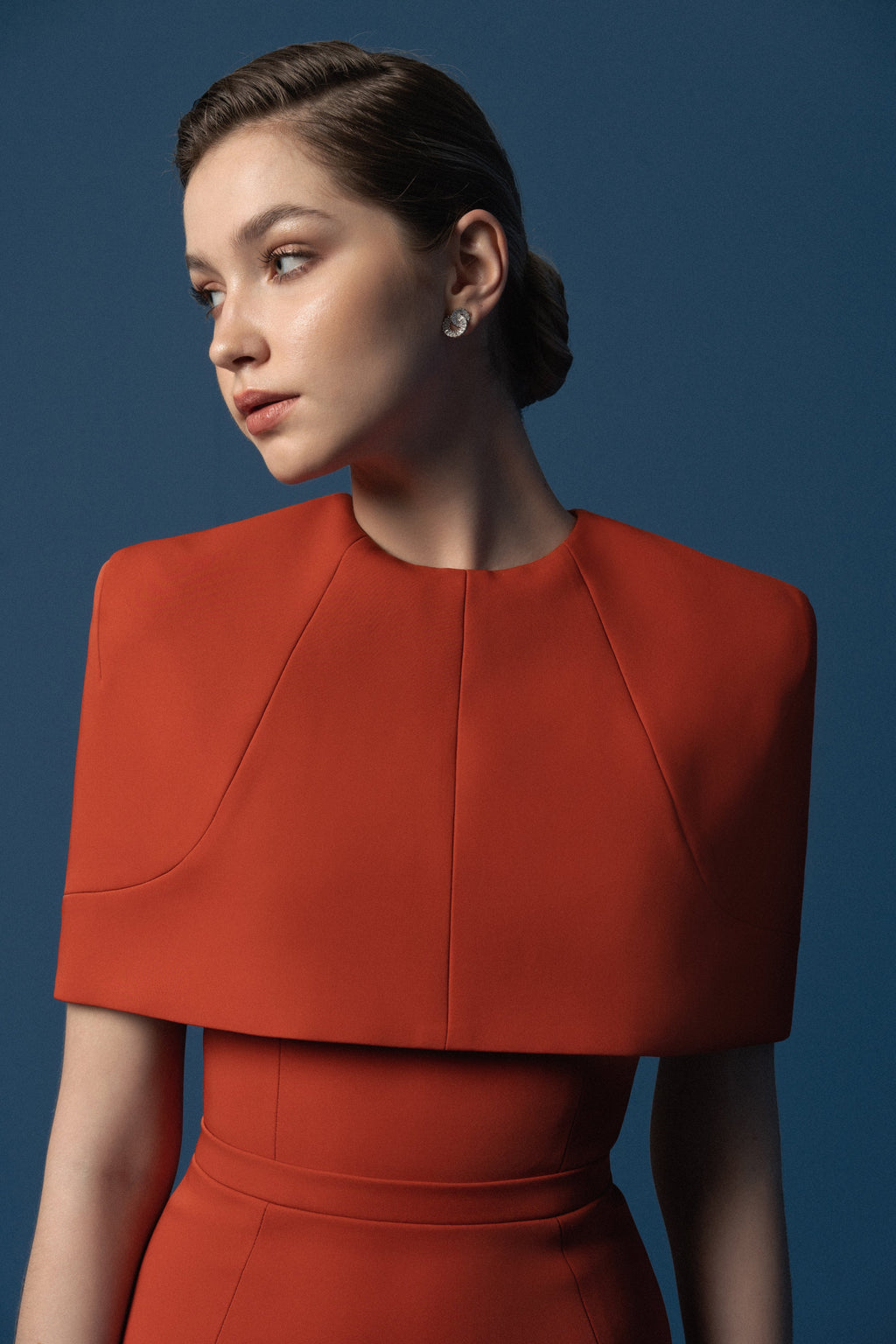 Shoulder cape dress