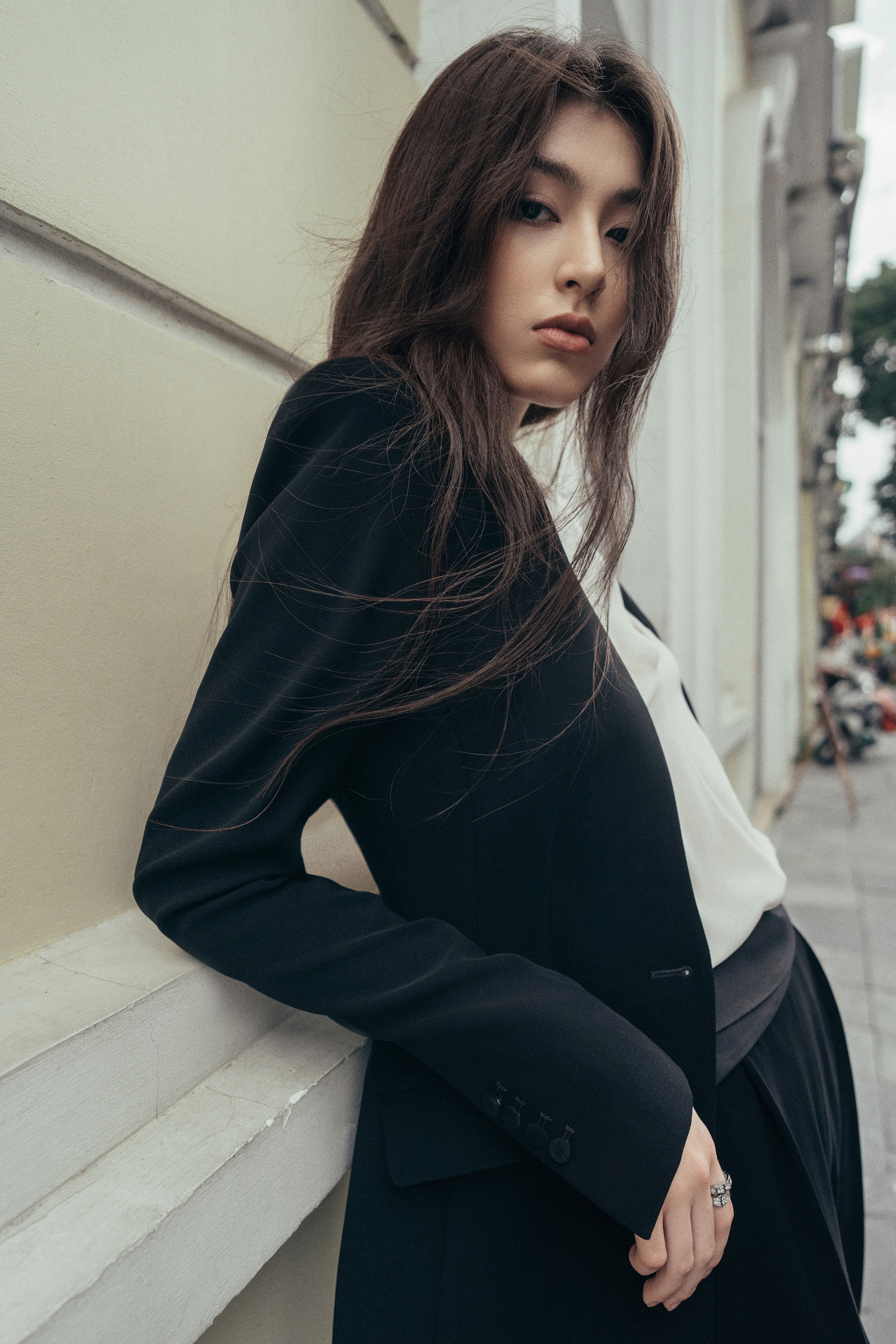 Collarless Contour Jacket