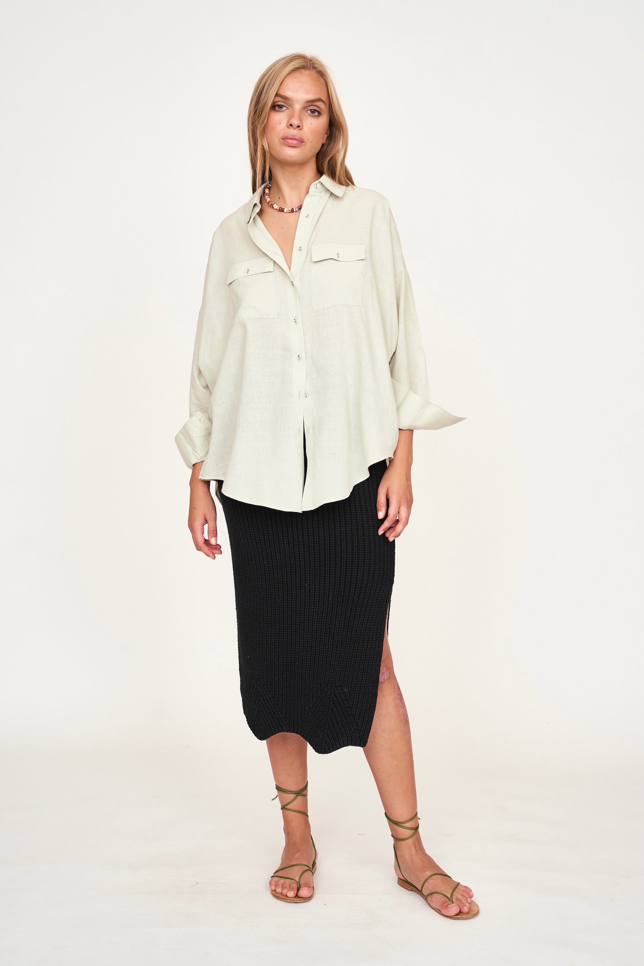 Slim Knit Skirt in Black