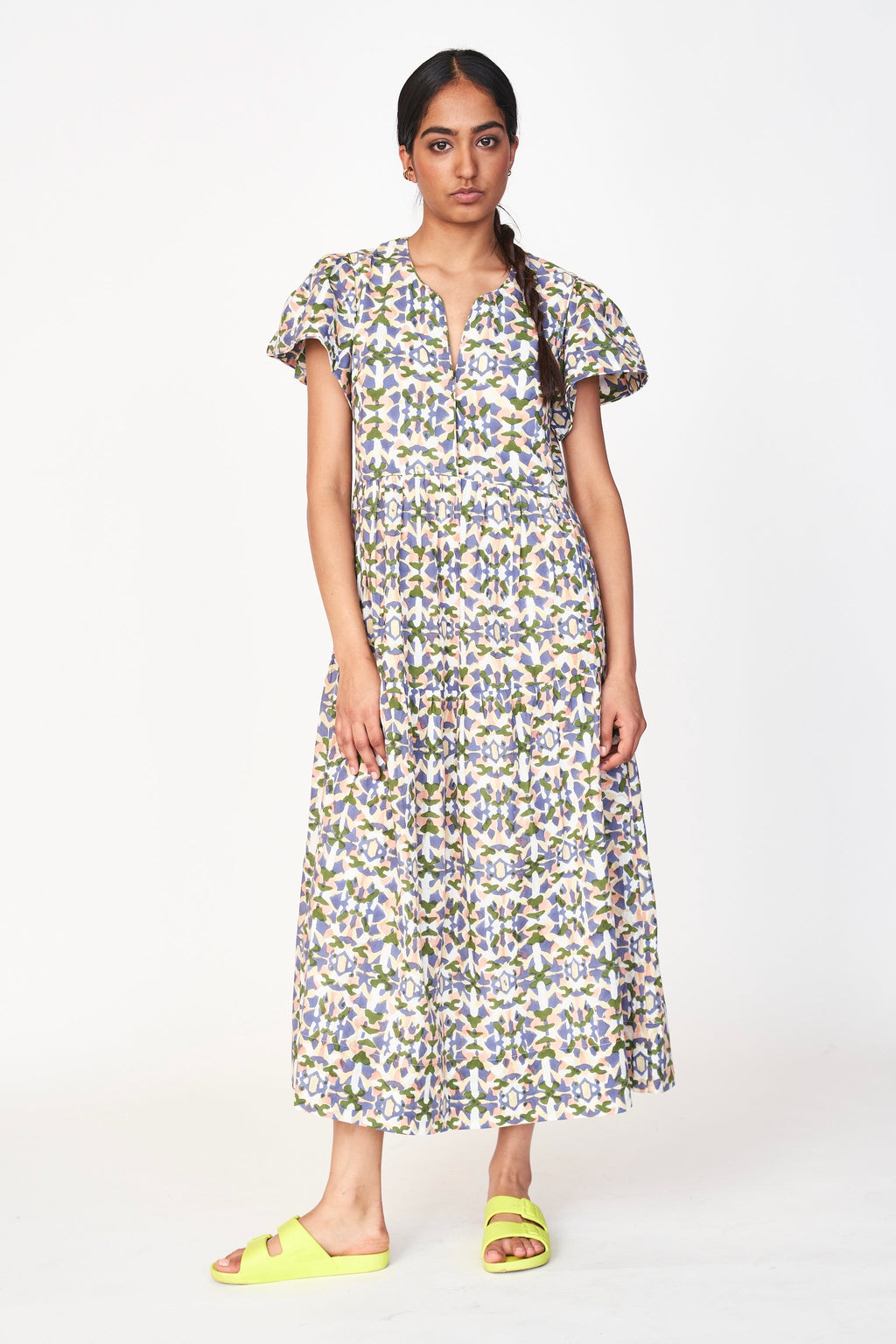 Dress in Ankle length gathered sleeves