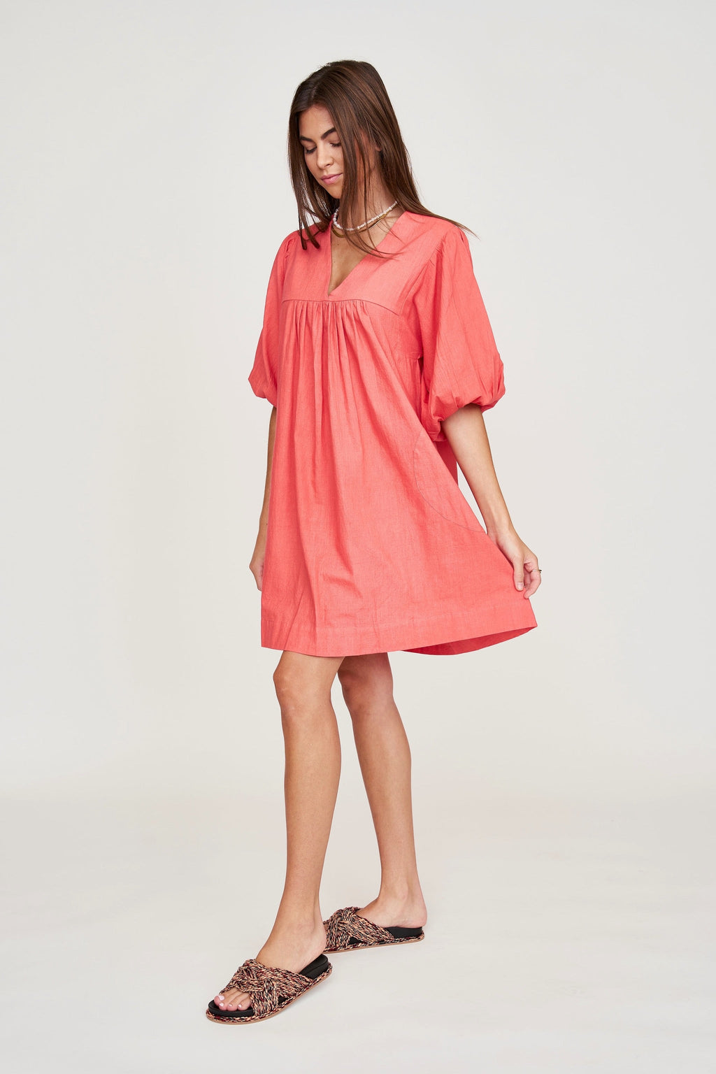 Dress in Coral V neckline