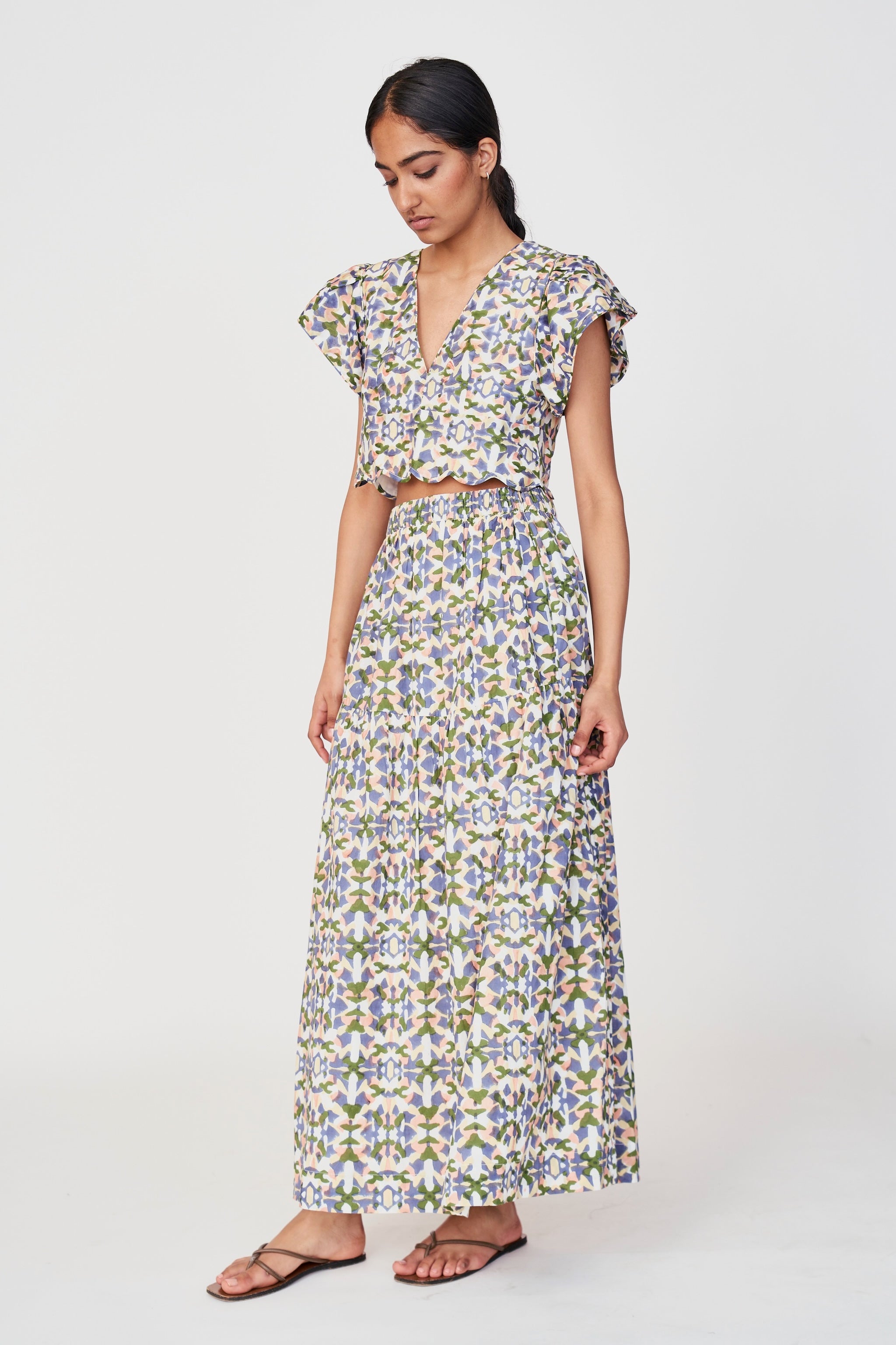 Soft and evenly gathered tiered skirt
