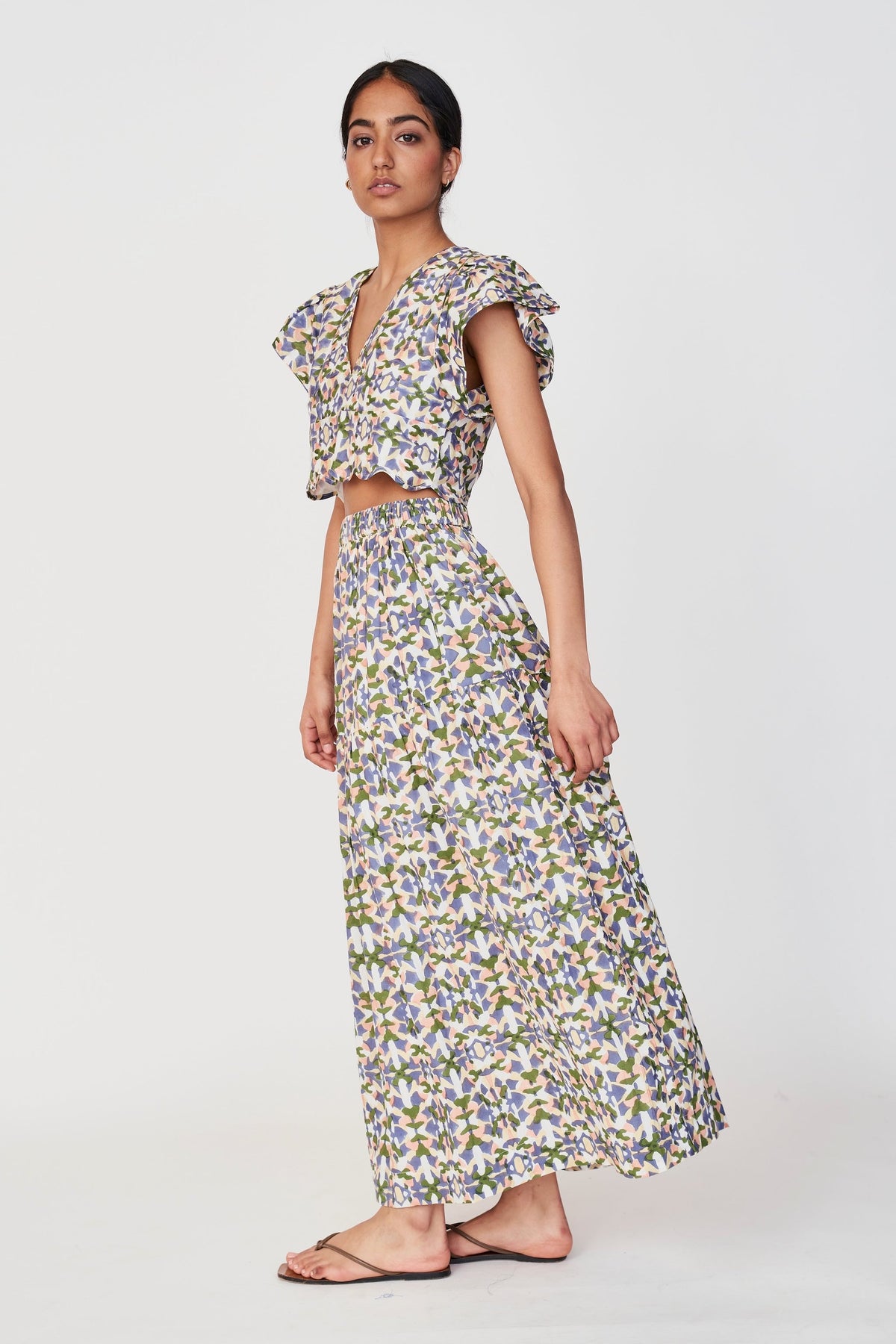 Soft and evenly gathered tiered skirt