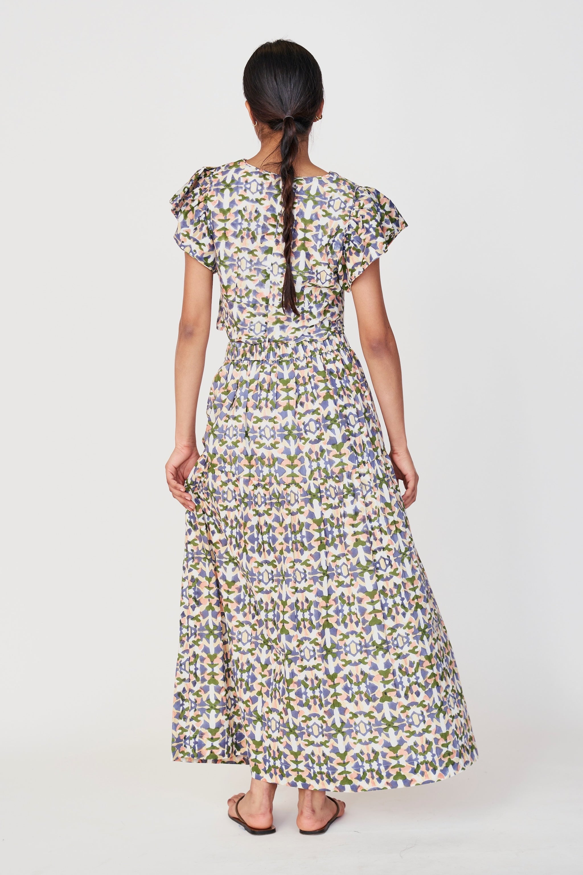 Soft and evenly gathered tiered skirt