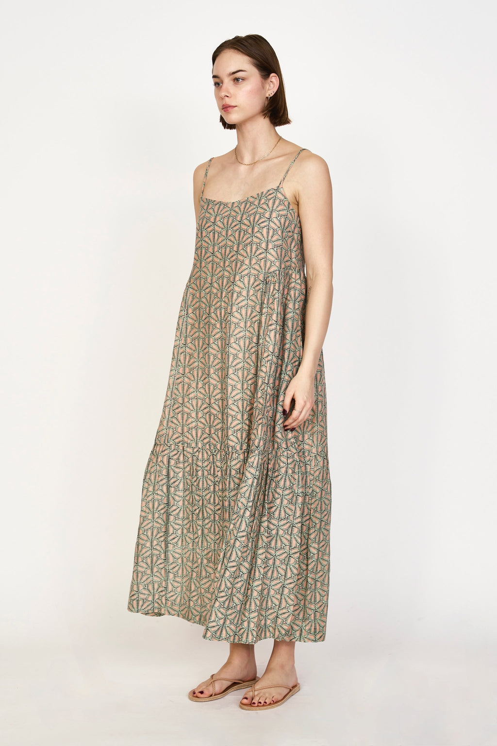 Dress in Trellis in Petal