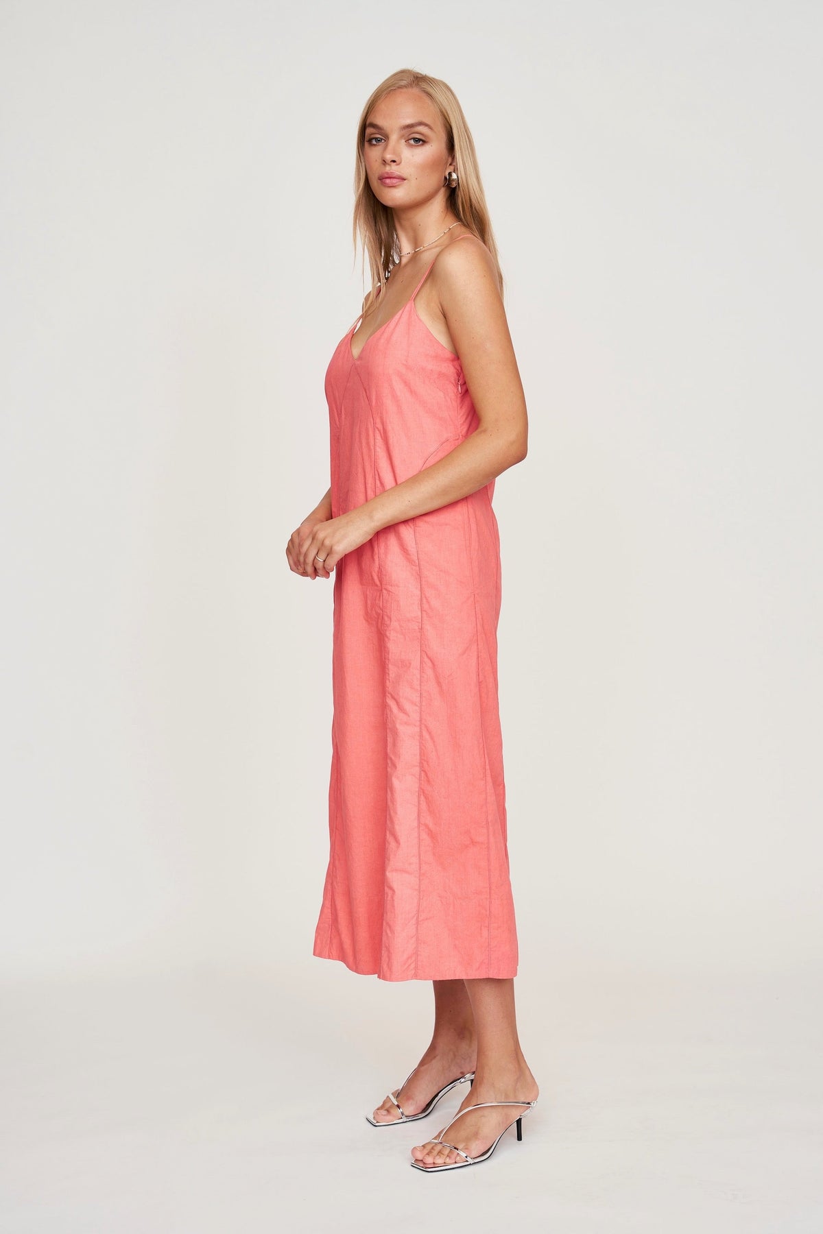 Dress in Coral deep V neckline