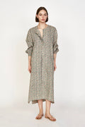 Caftan in Trellis in Petal