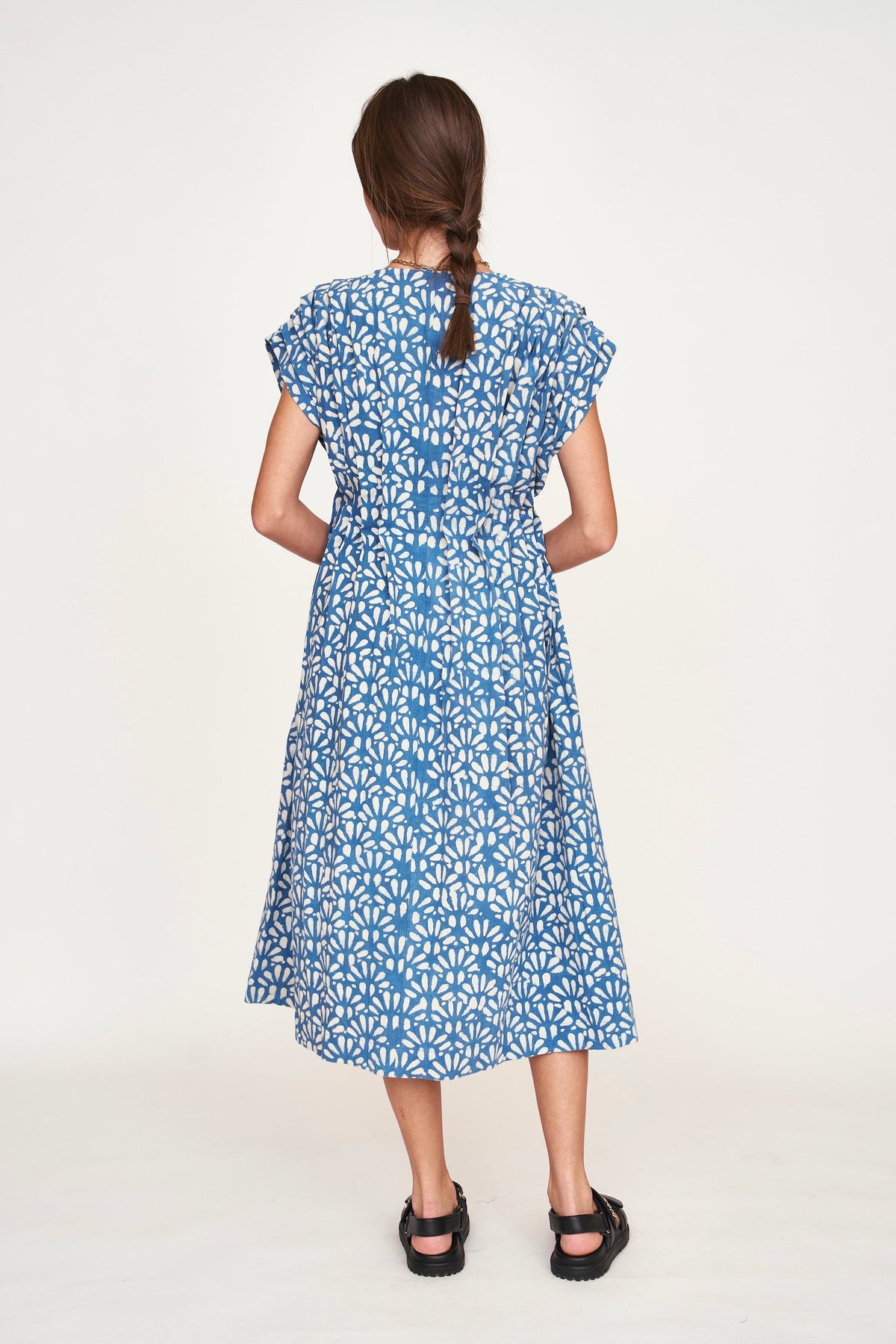 Dress in Trellis in Indigo