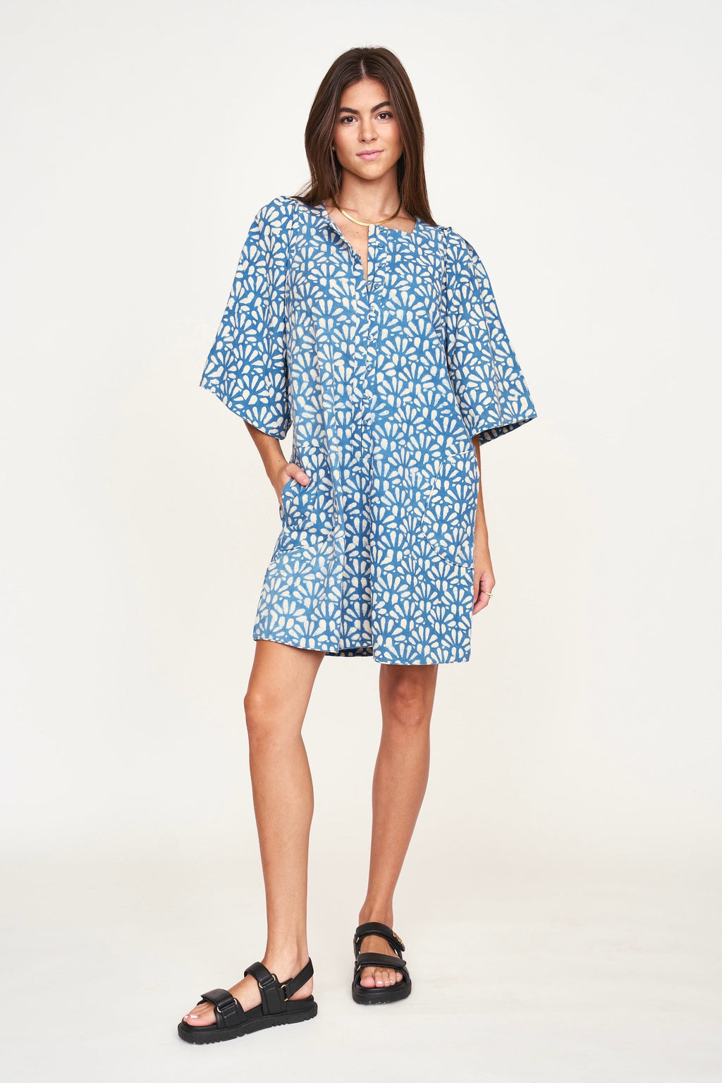 Short Dress in Trellis in Indigo