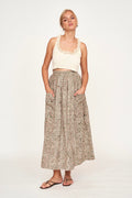 Skirt in Trellis in Petal
