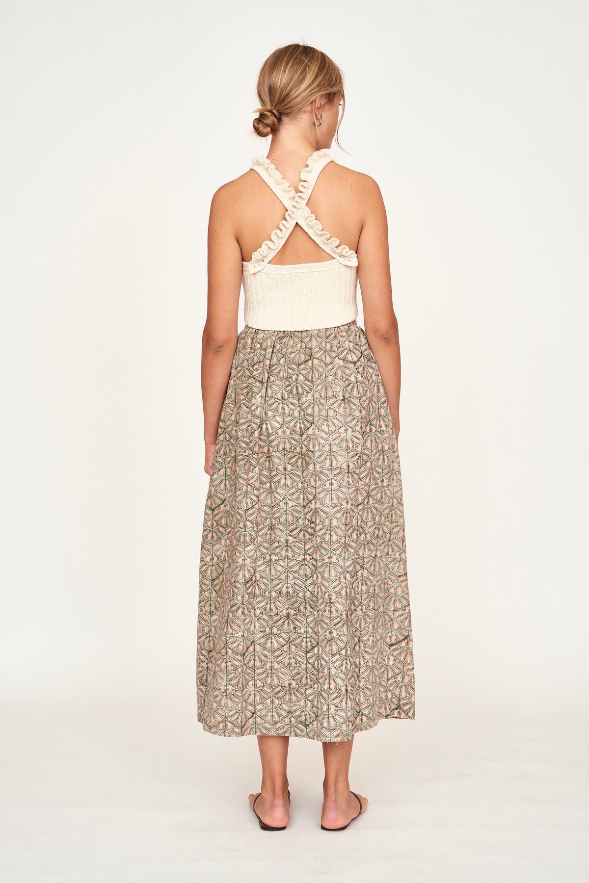 Skirt in Trellis in Petal
