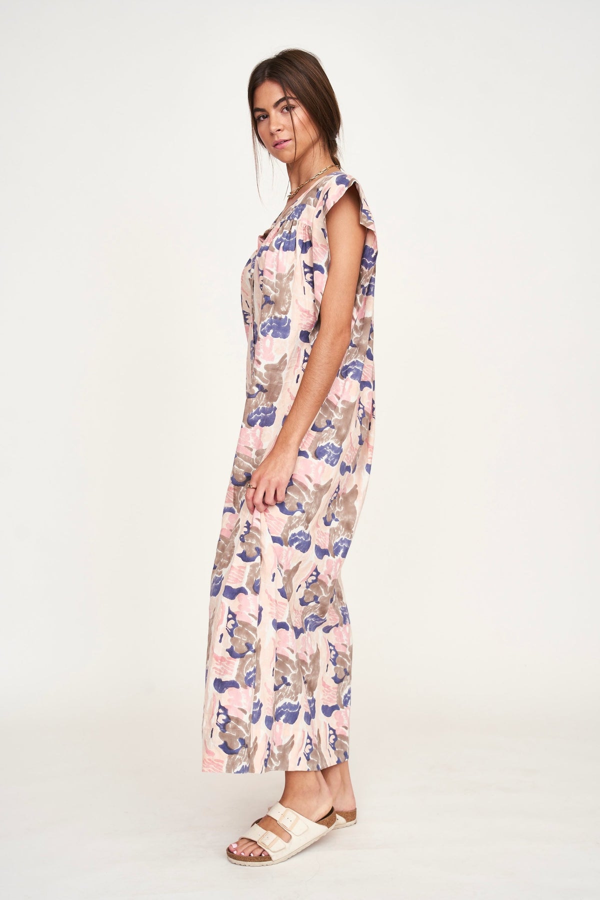 Caftan in Notched V neckline
