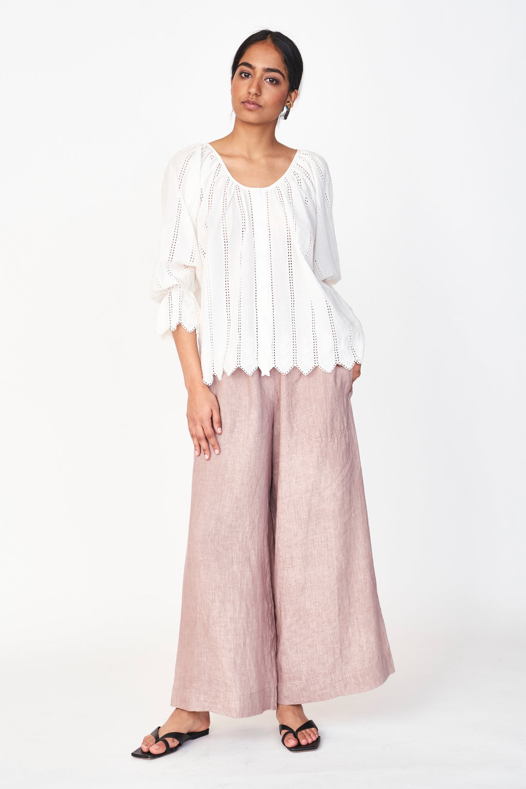 Top in White Vine Eyelet