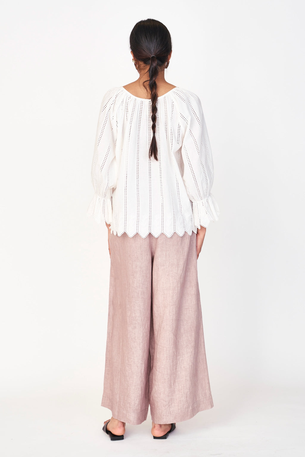 Top in White Vine Eyelet