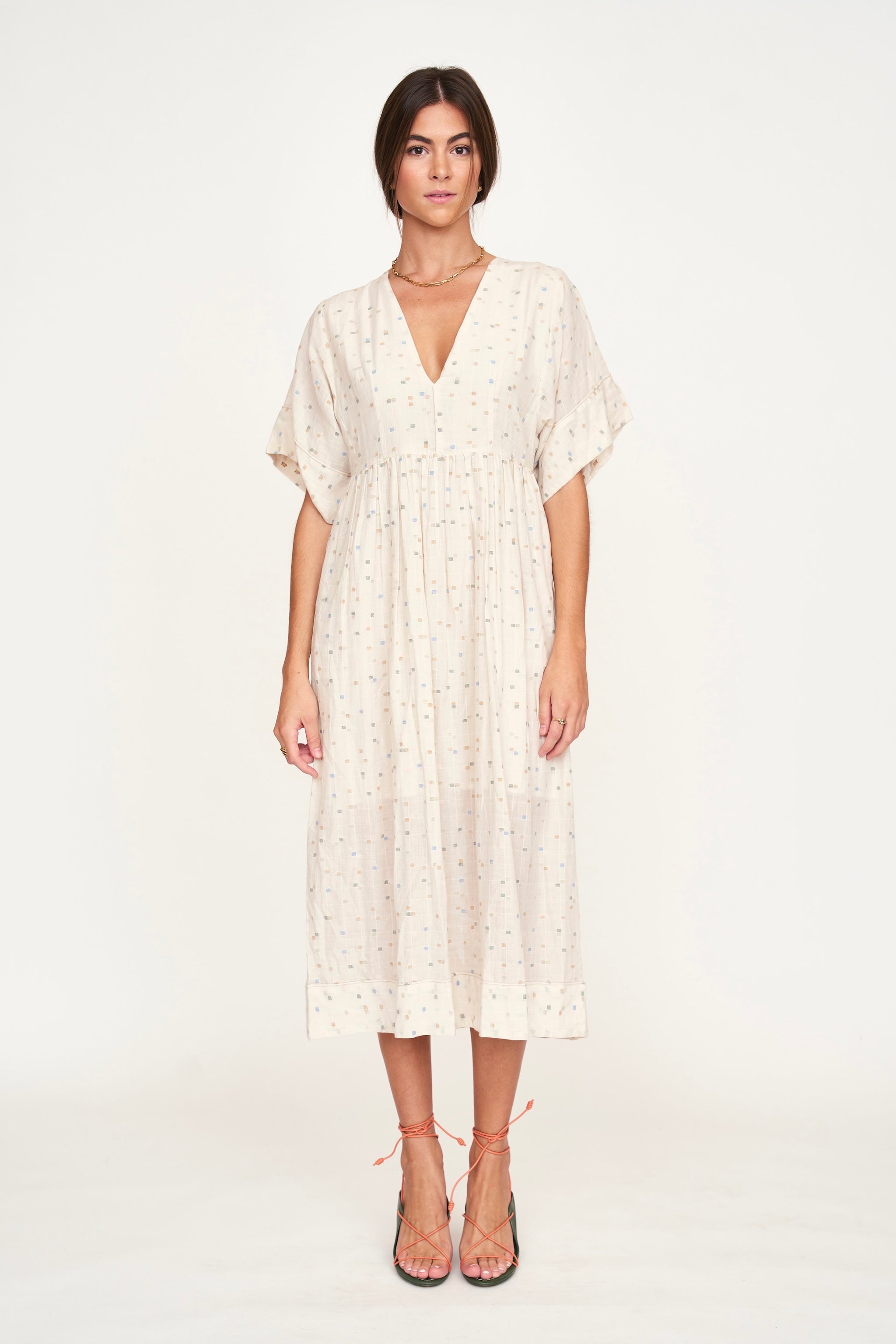 V neckline Dress in Confetti