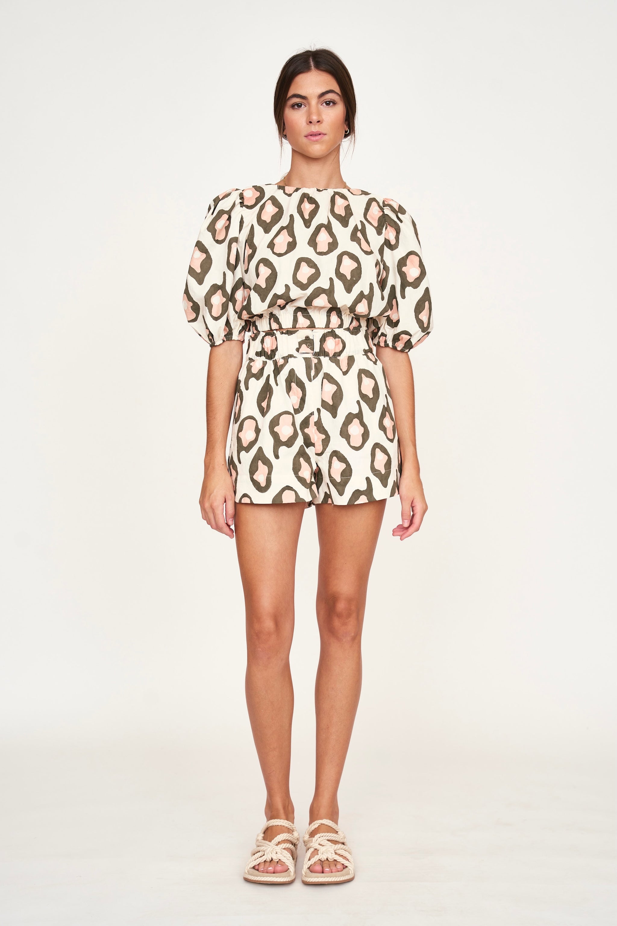 Track Shorts in Oyster Print