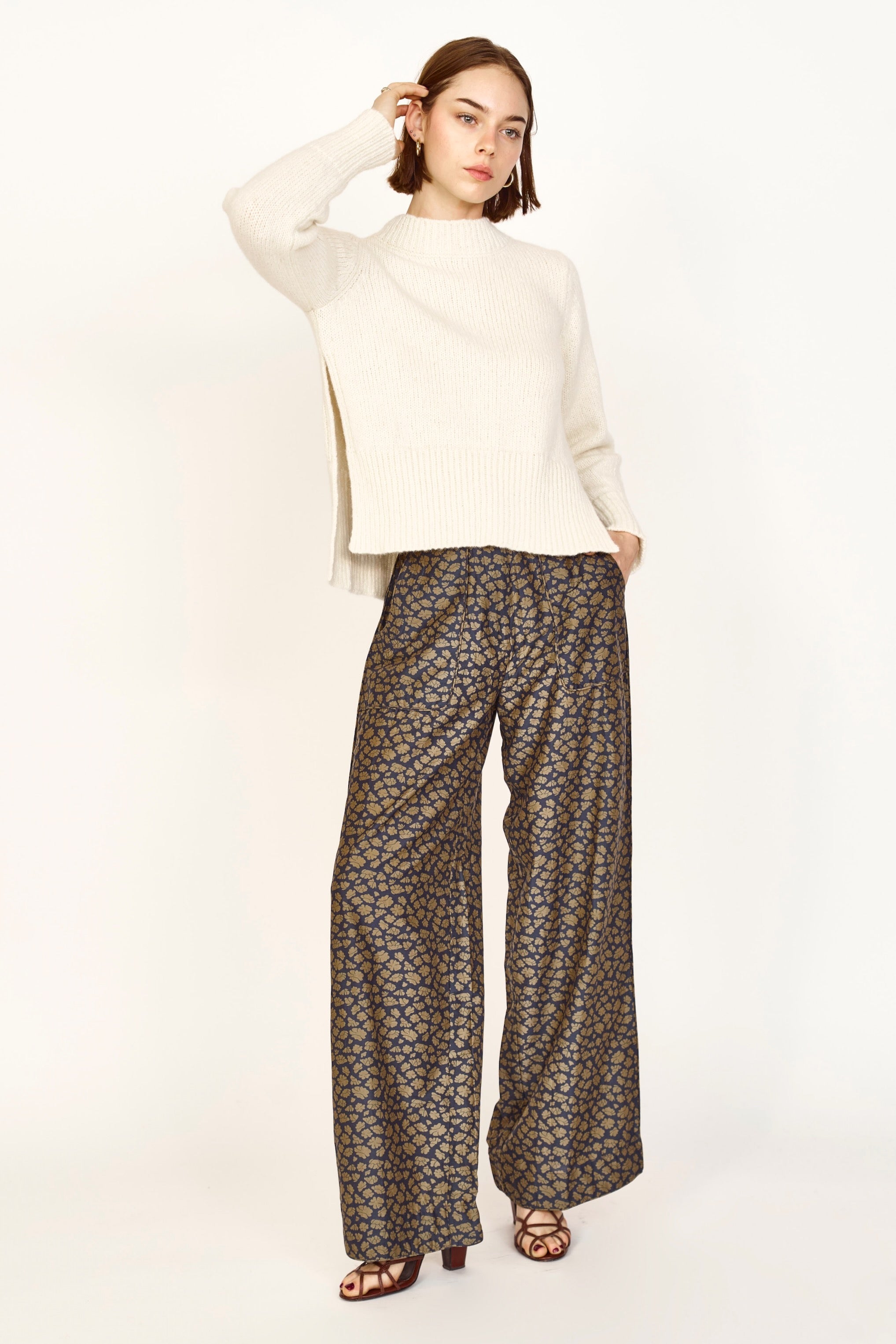Pant in Navy Lilypad