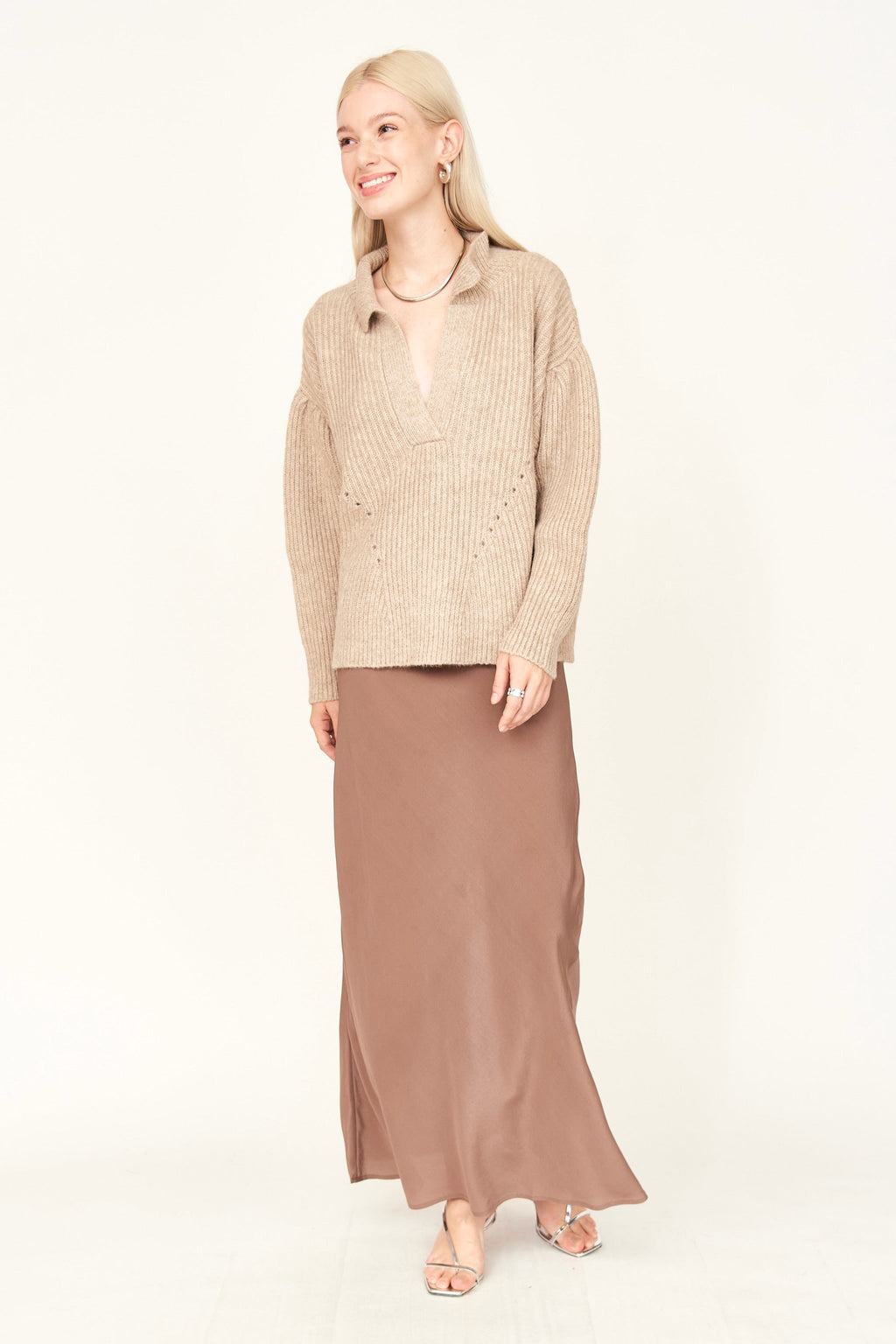 Skirt in Taupe