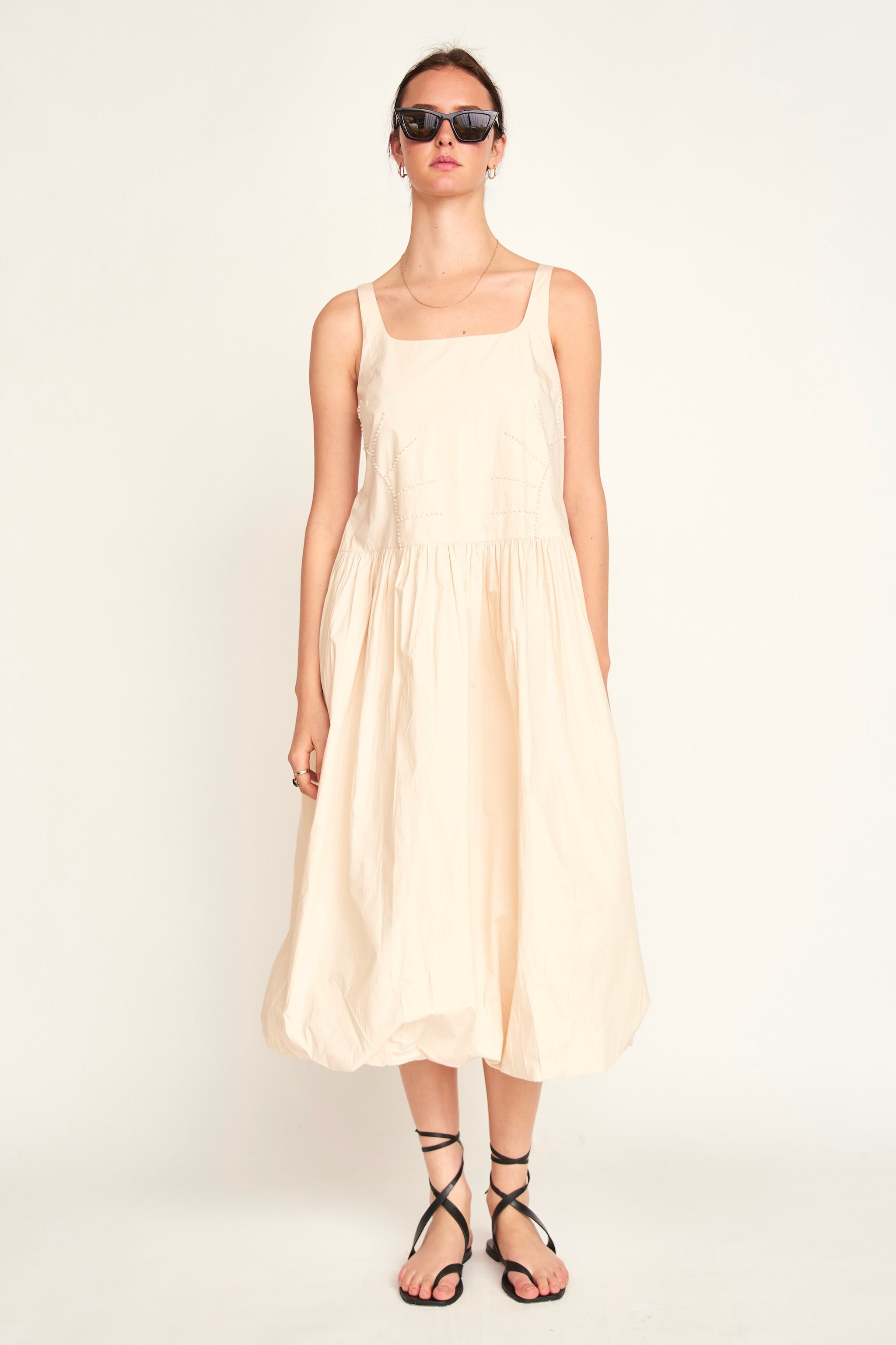 Bubble hem Dress in Parchment