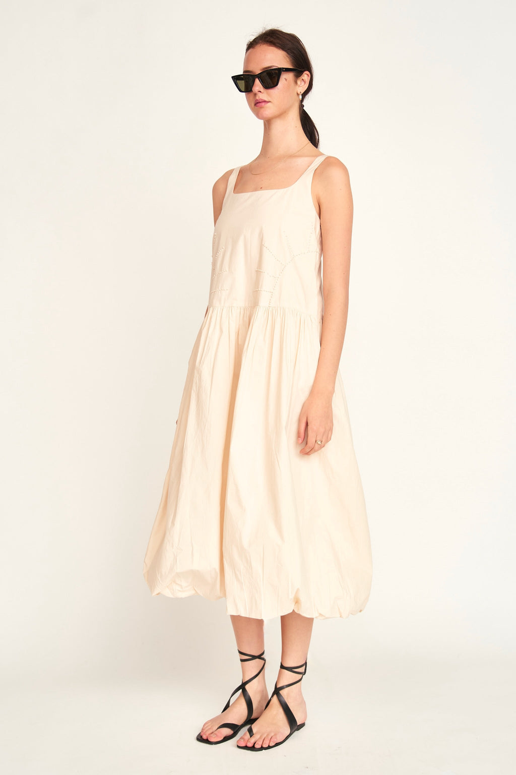 Bubble hem Dress in Parchment