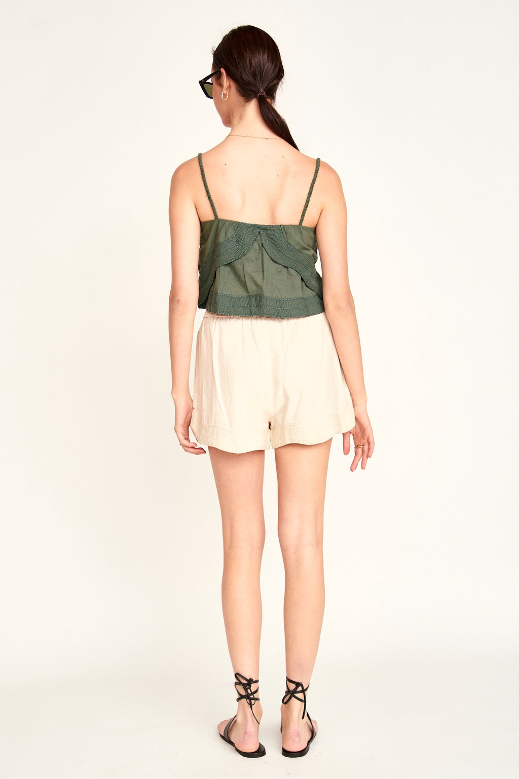 Asymmetrical tiers Waist length tank