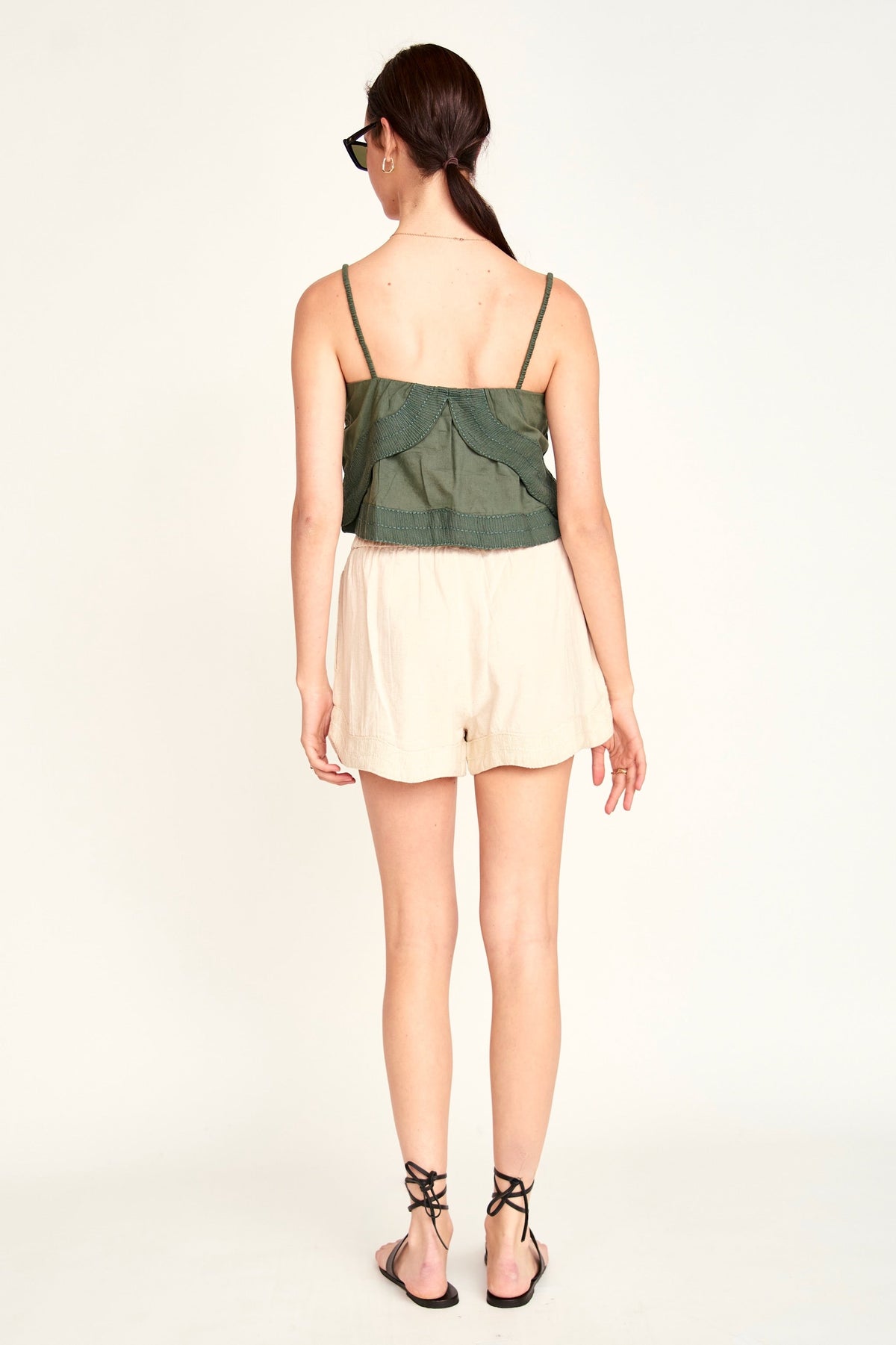 Asymmetrical tiers Waist length tank