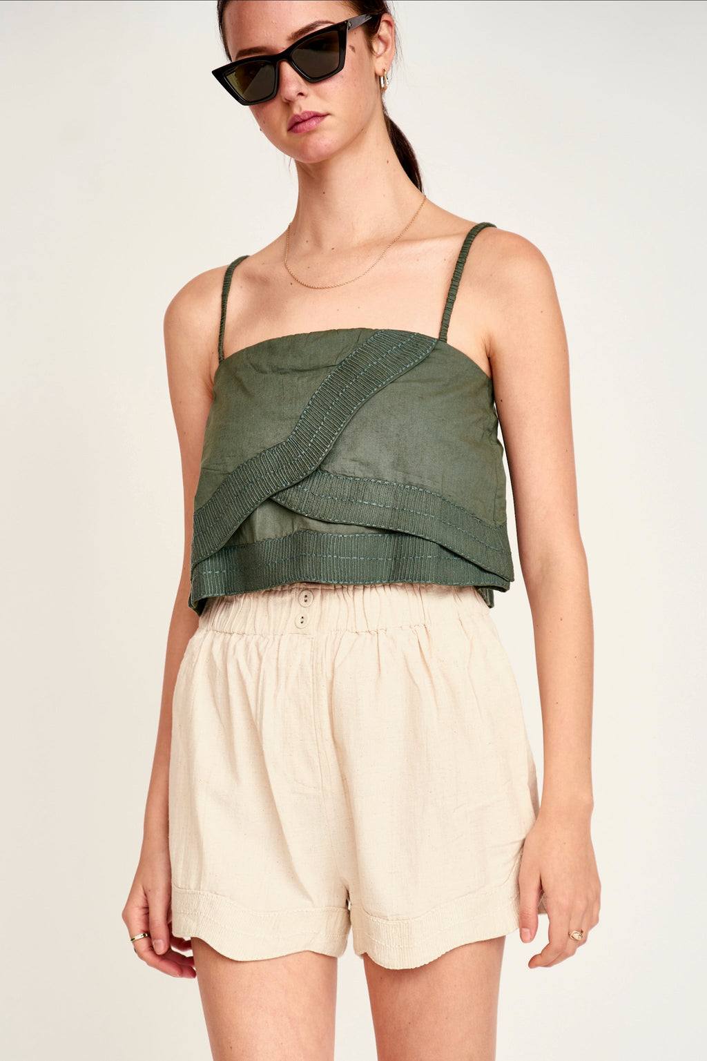 Asymmetrical tiers Waist length tank