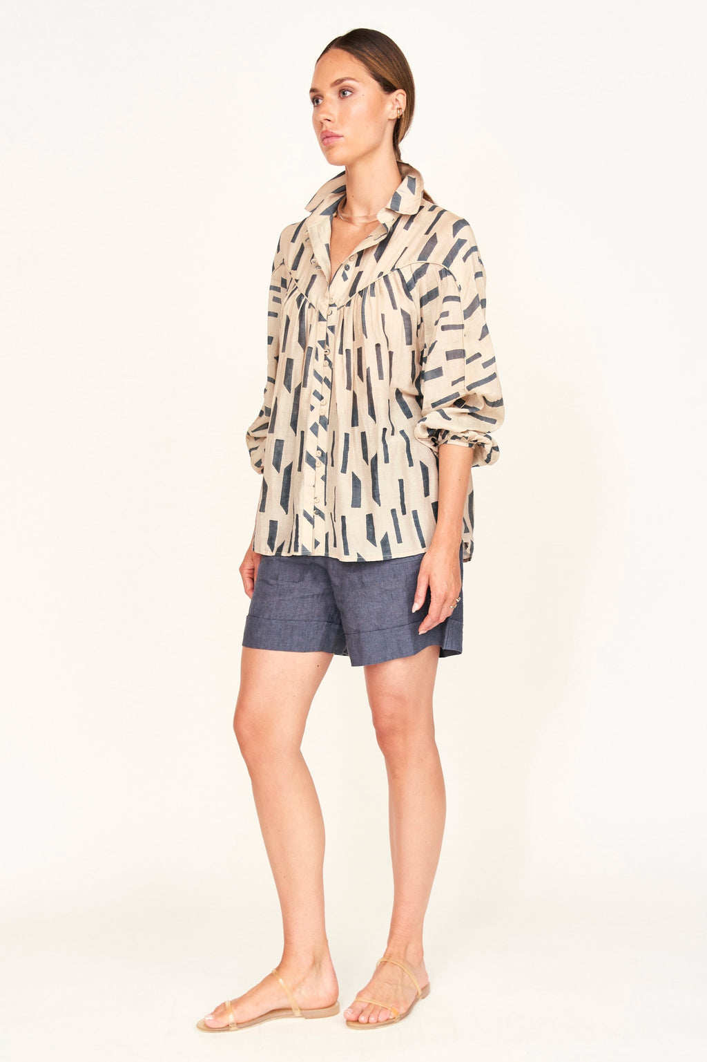 Lightweight shirt