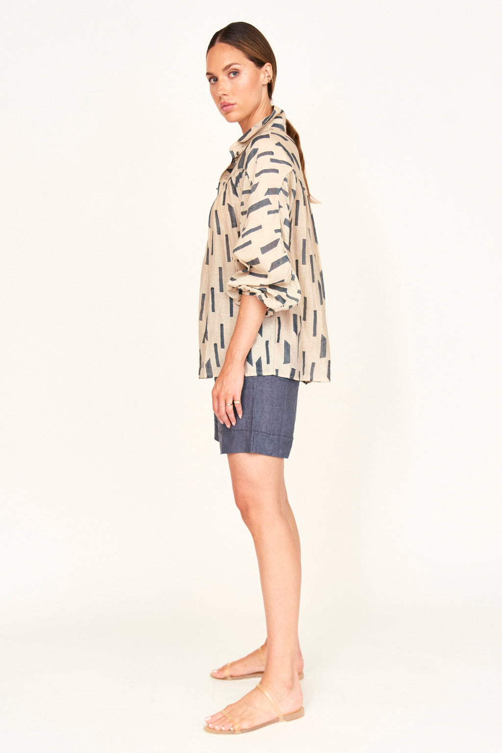 Lightweight shirt