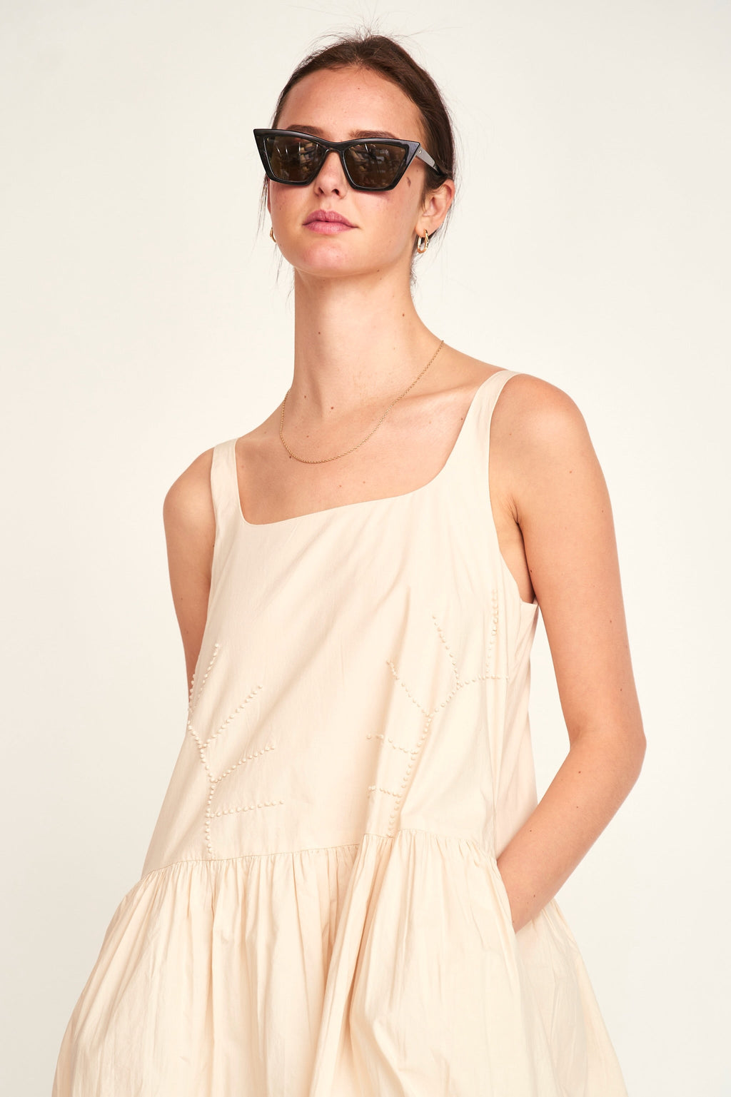 Bubble hem Dress in Parchment