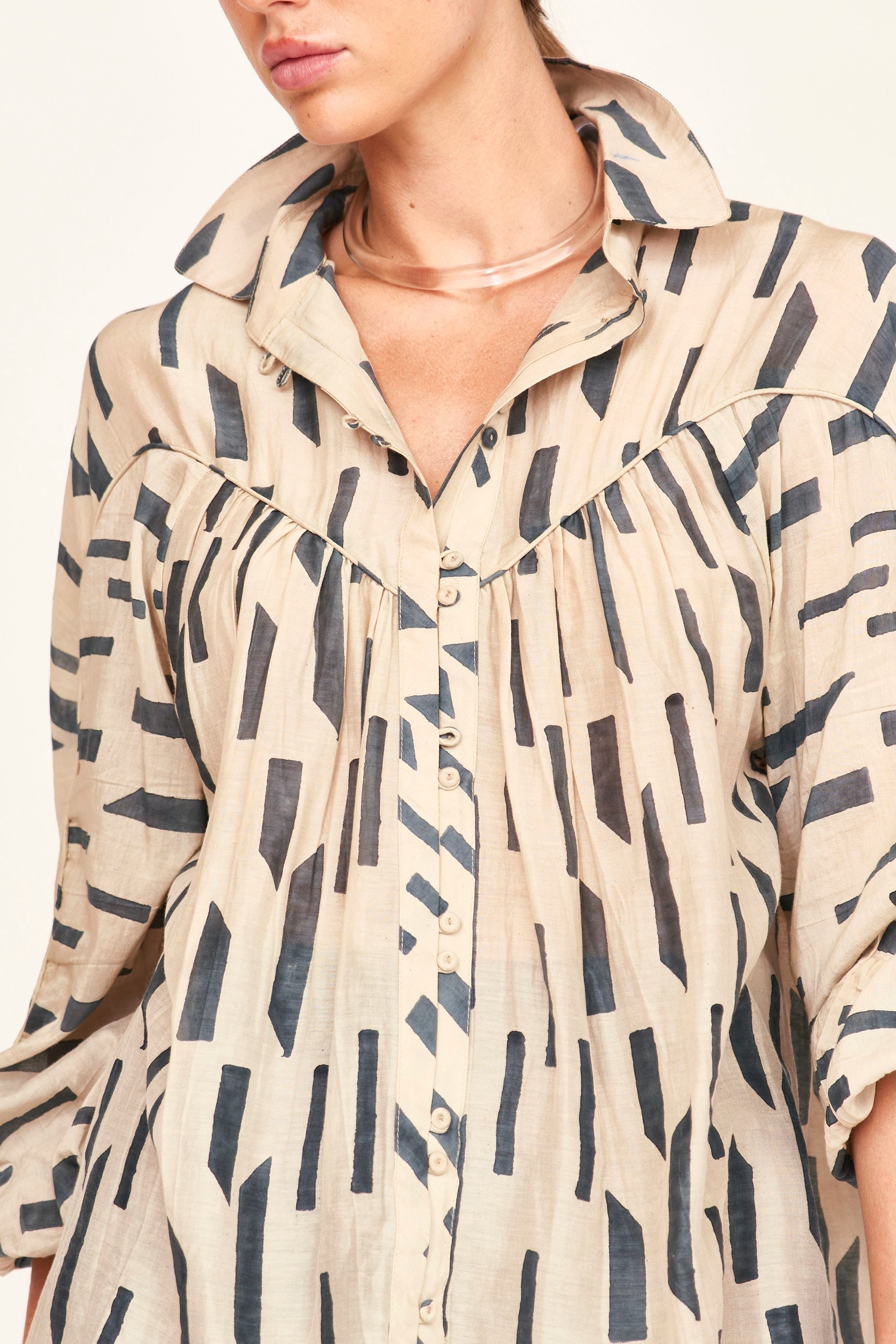 Lightweight shirt
